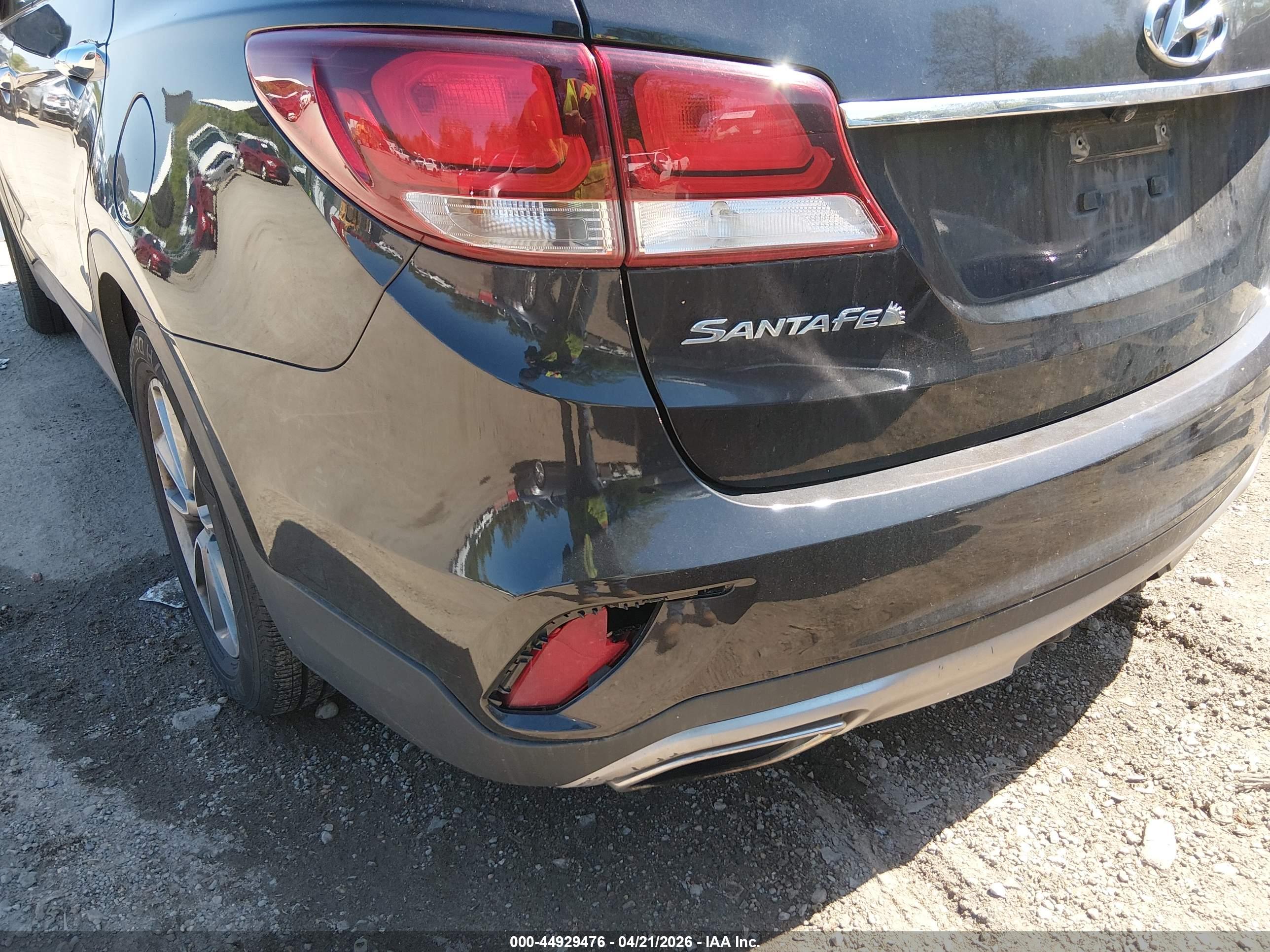 HYUNDAI SANTA image 6