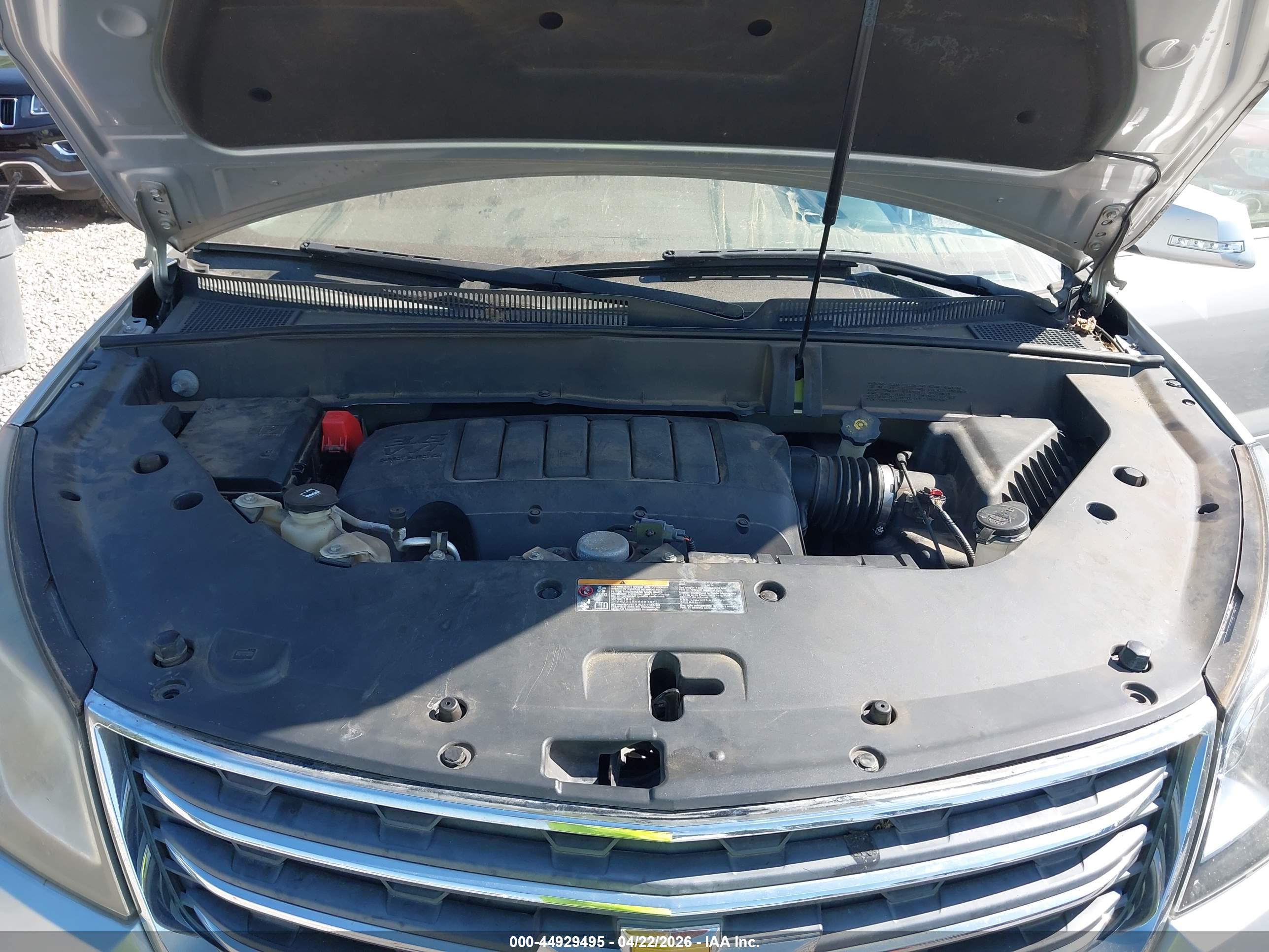 CHEVROLET TRAVERSE image 10