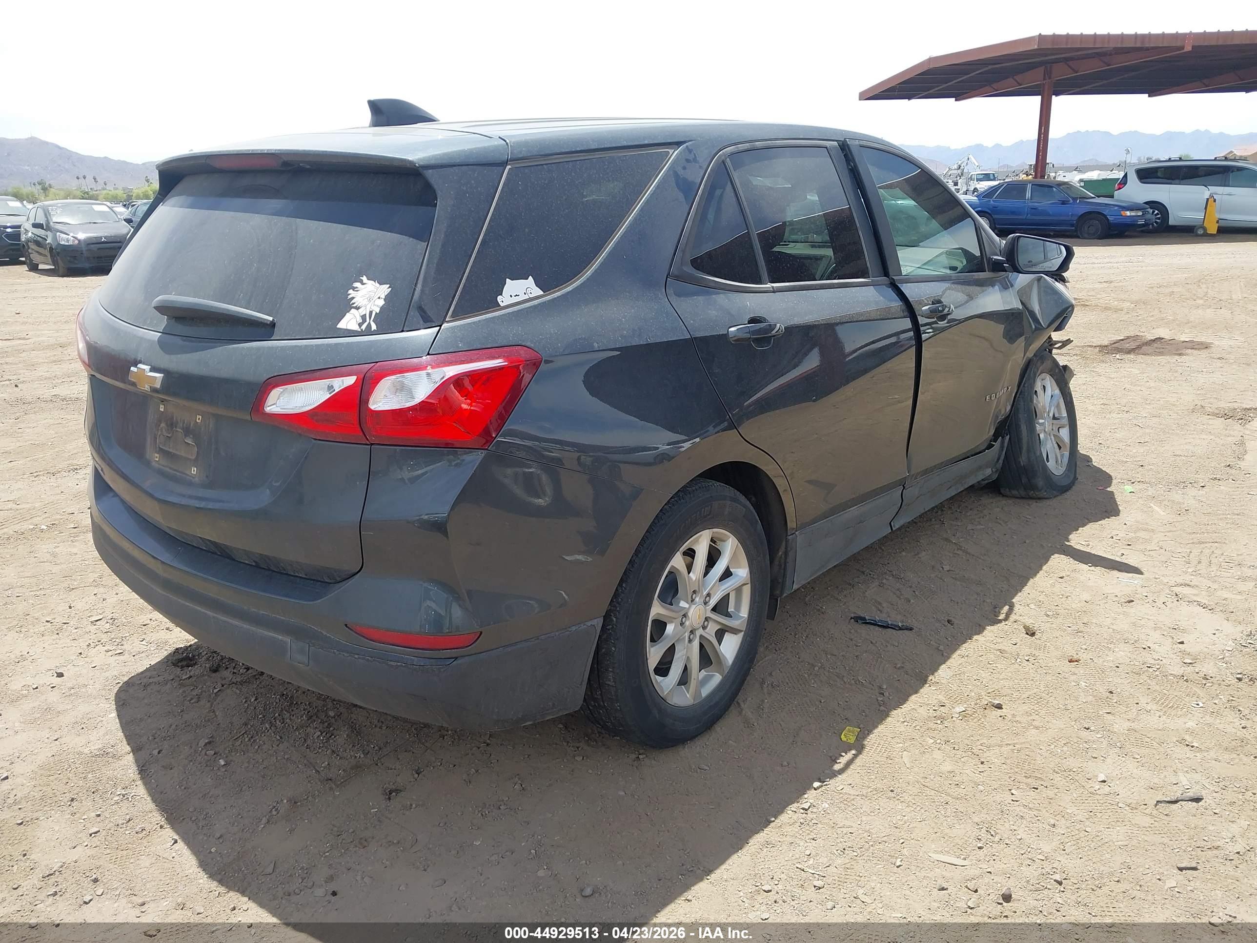 CHEVROLET EQUINOX image 4