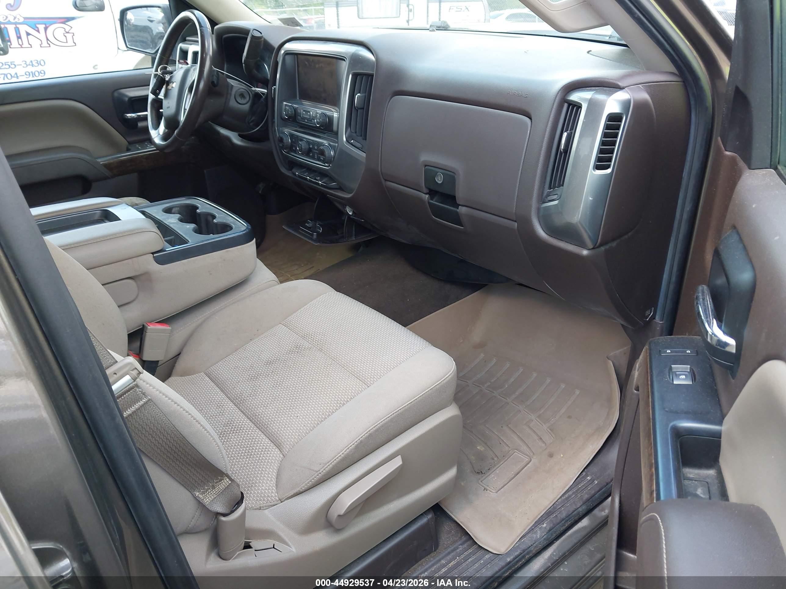 CHEVROLET SILVERADO image 5