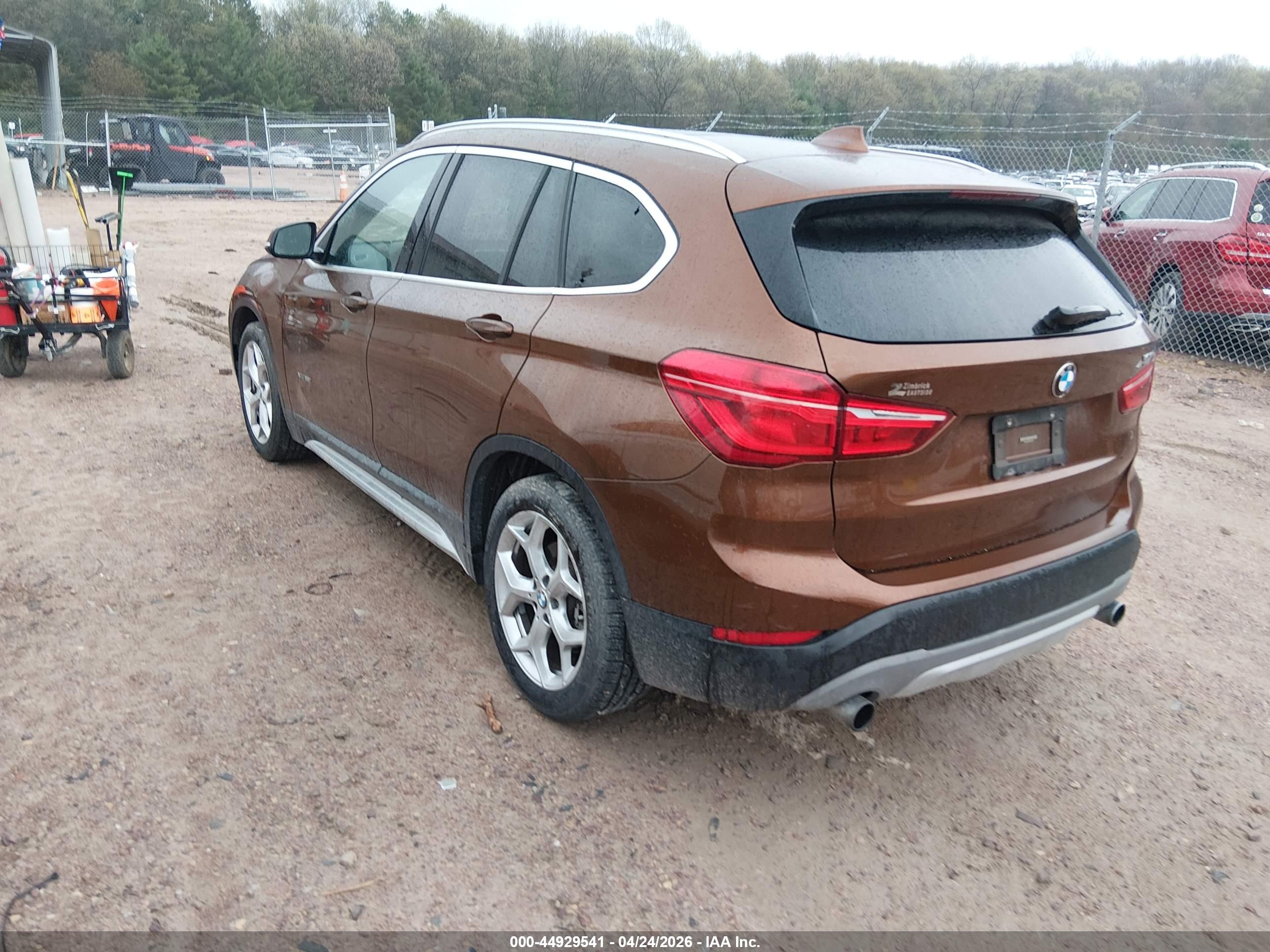 BMW X1 image 3