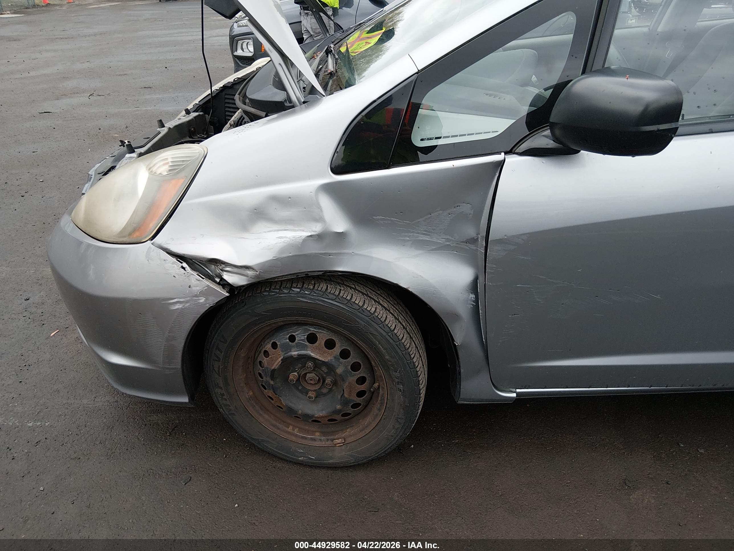 HONDA FIT image 6