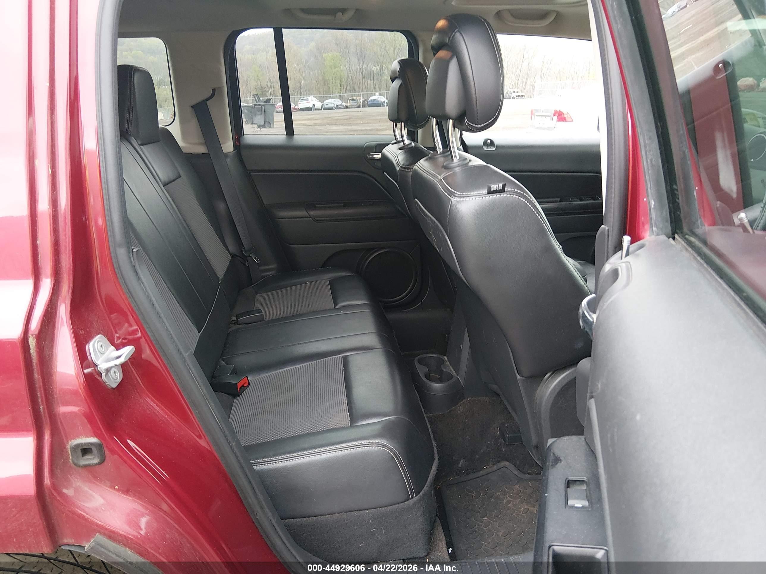 JEEP PATRIOT image 8