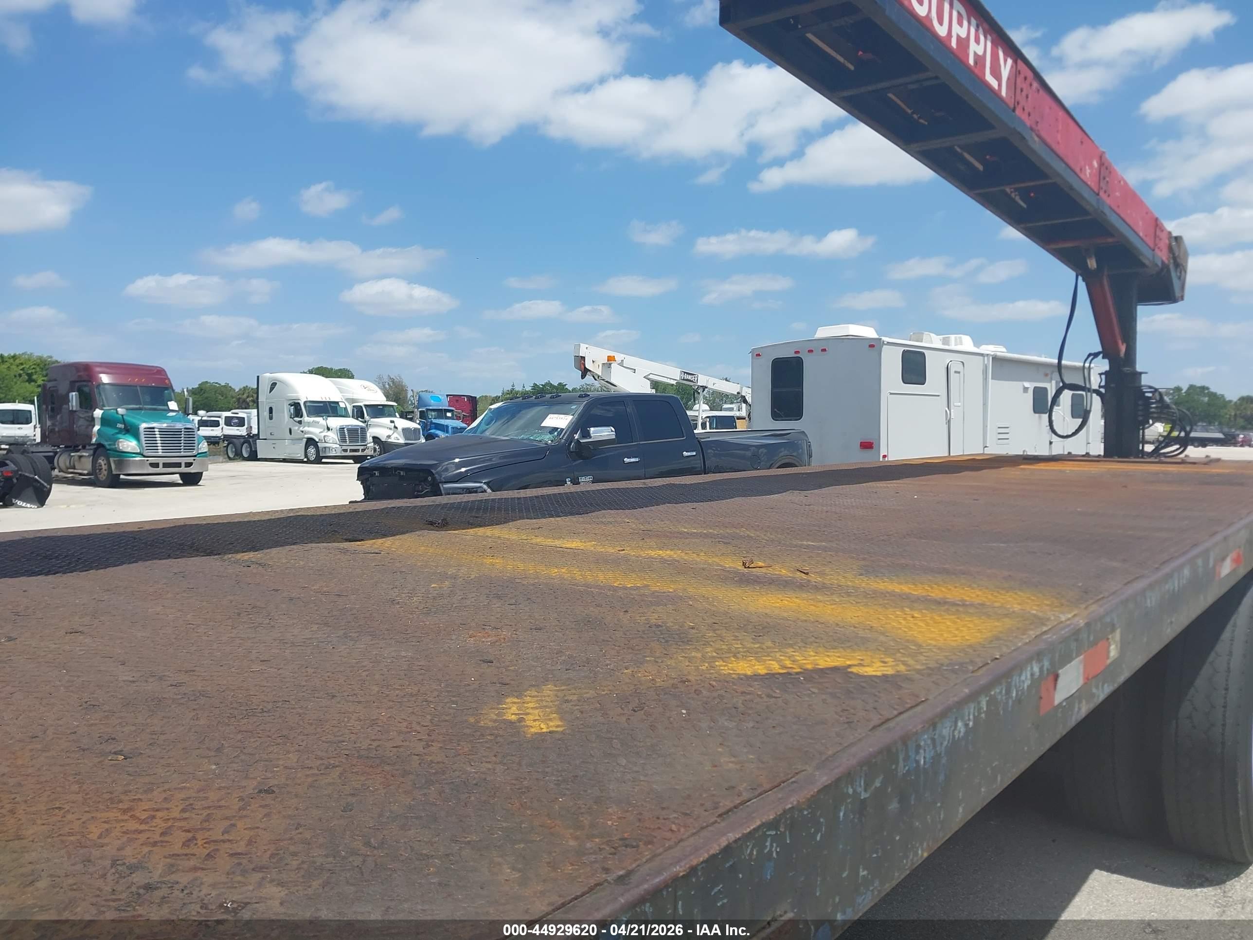 INTERNATIONAL 7000 image 8