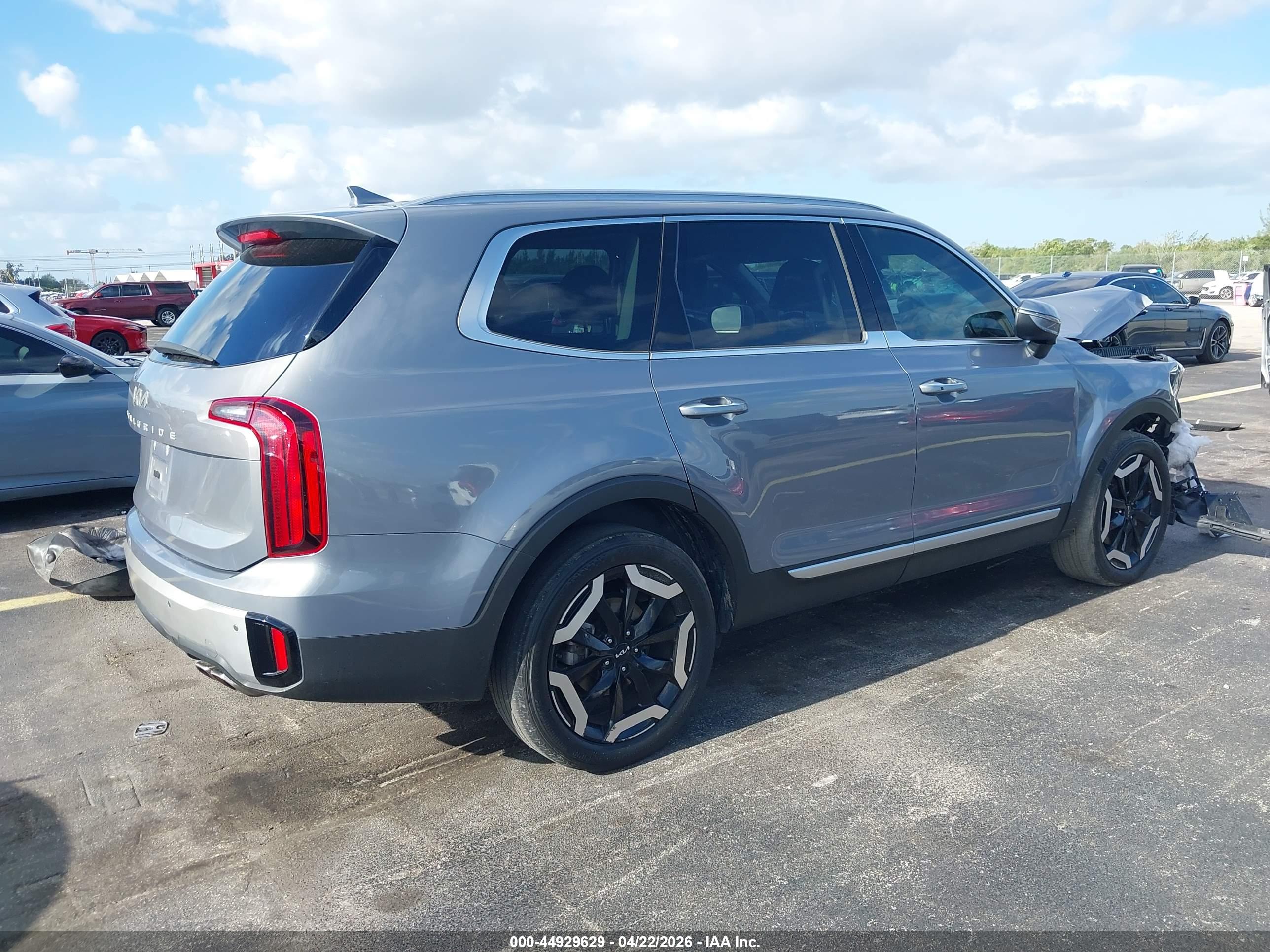 KIA TELLURIDE image 4