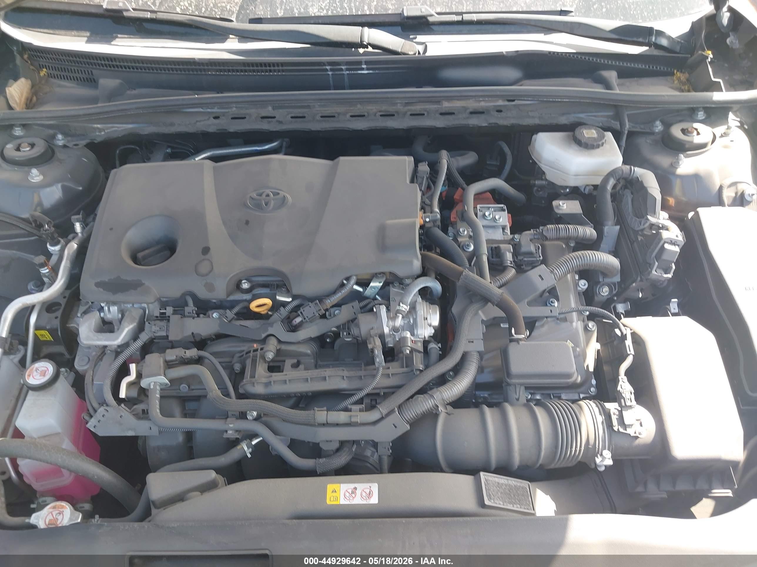 TOYOTA CAMRY image 10