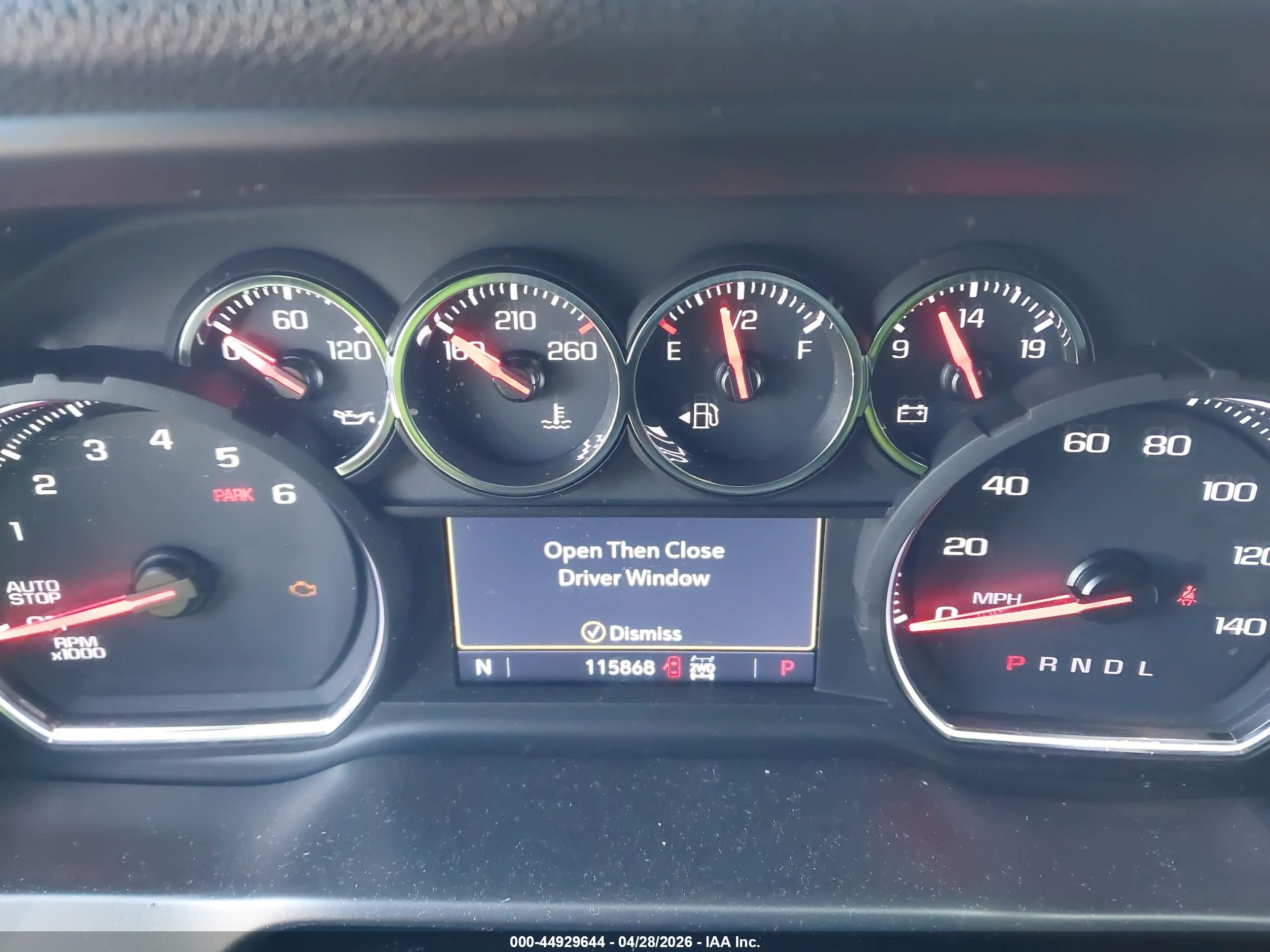 CHEVROLET SILVERADO image 7
