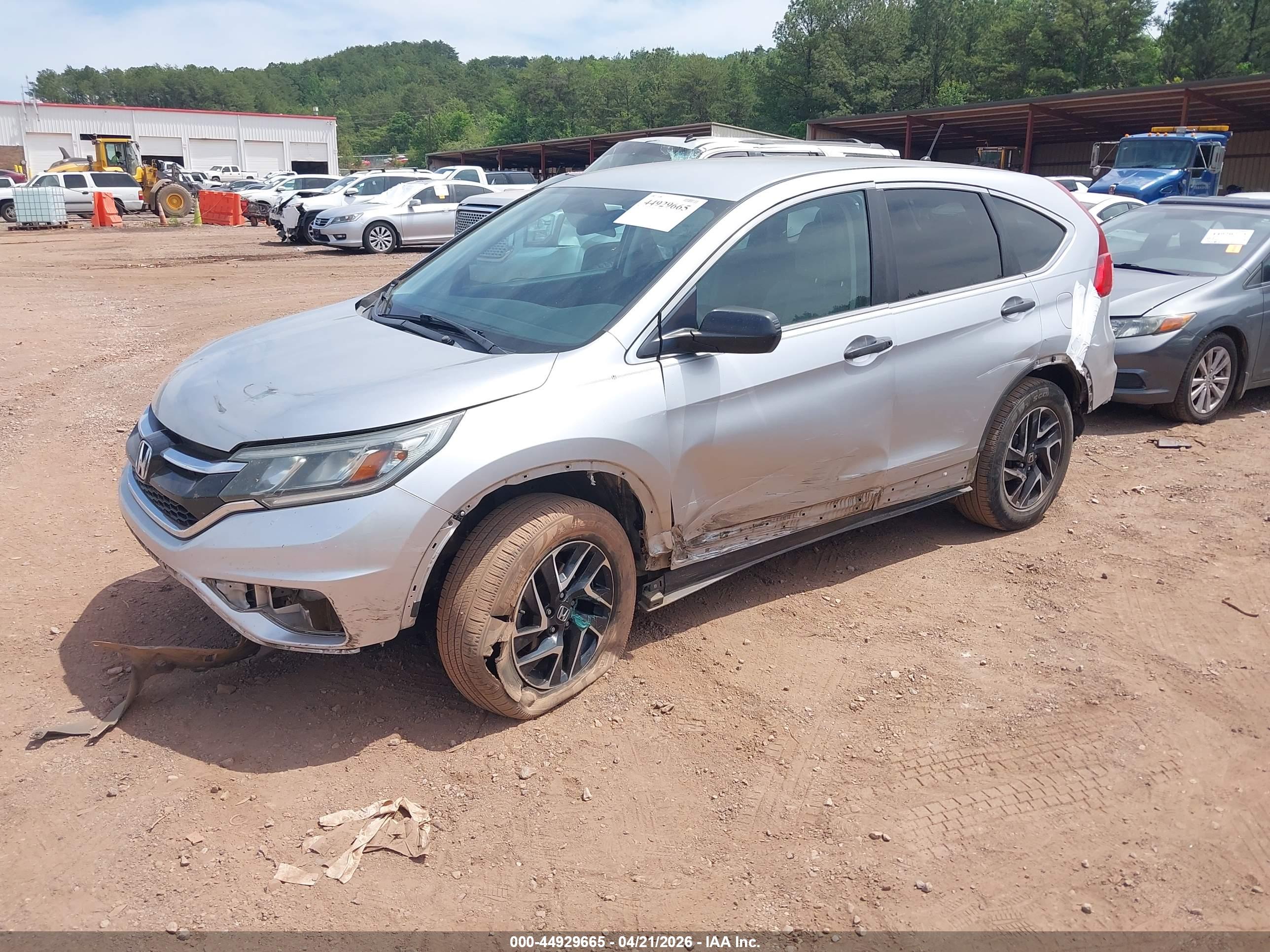 HONDA CR-V image 2