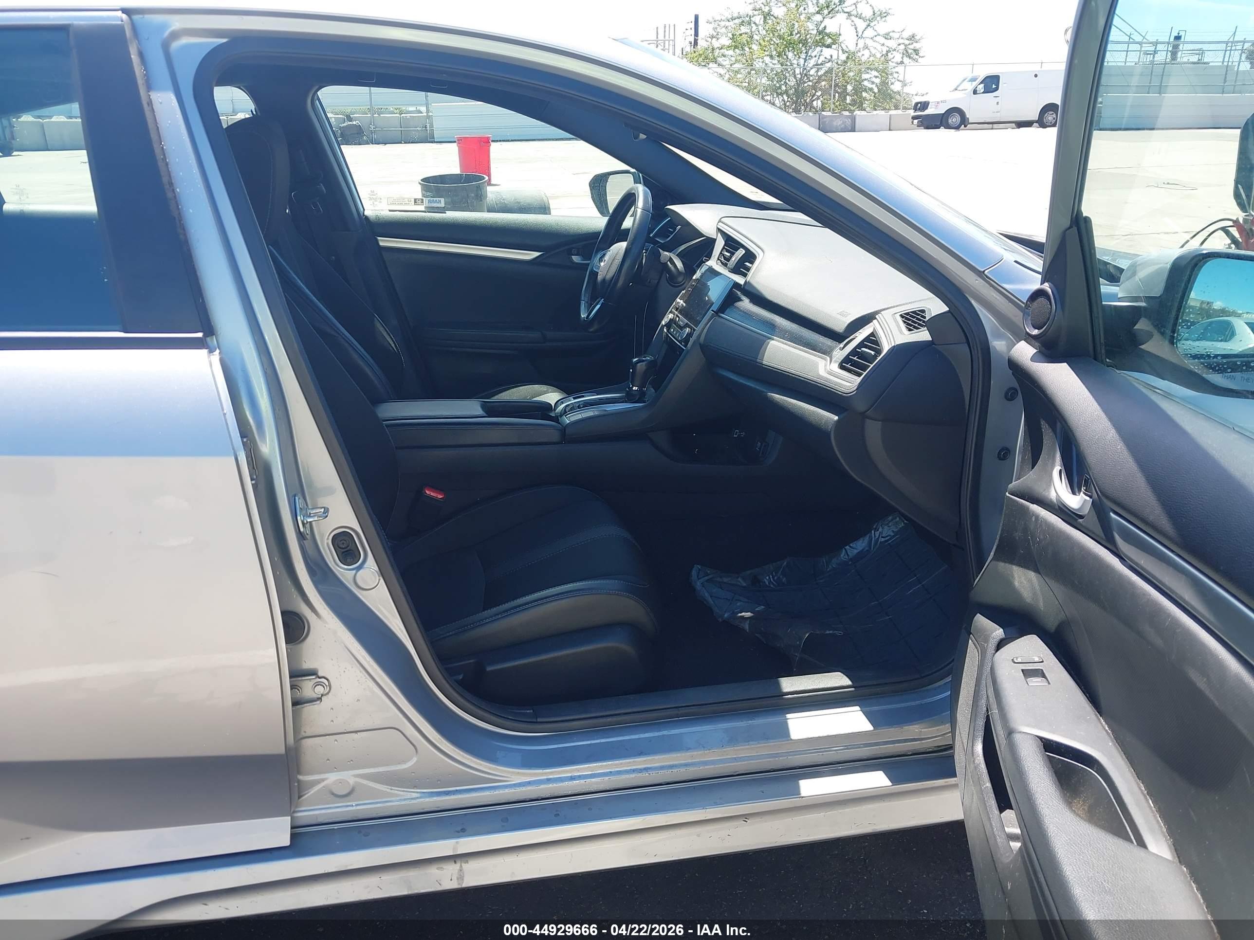 HONDA CIVIC image 5