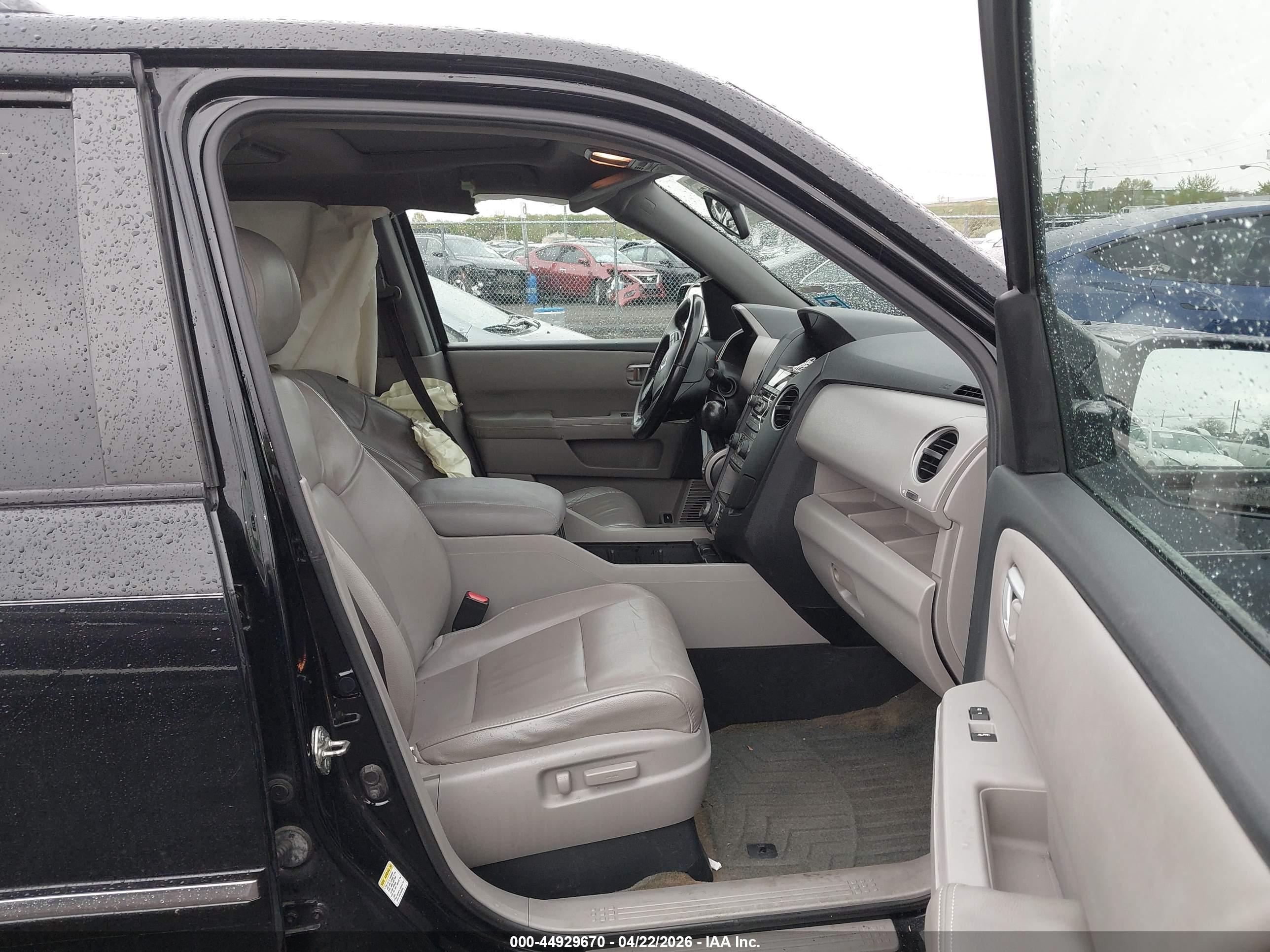 HONDA PILOT image 5