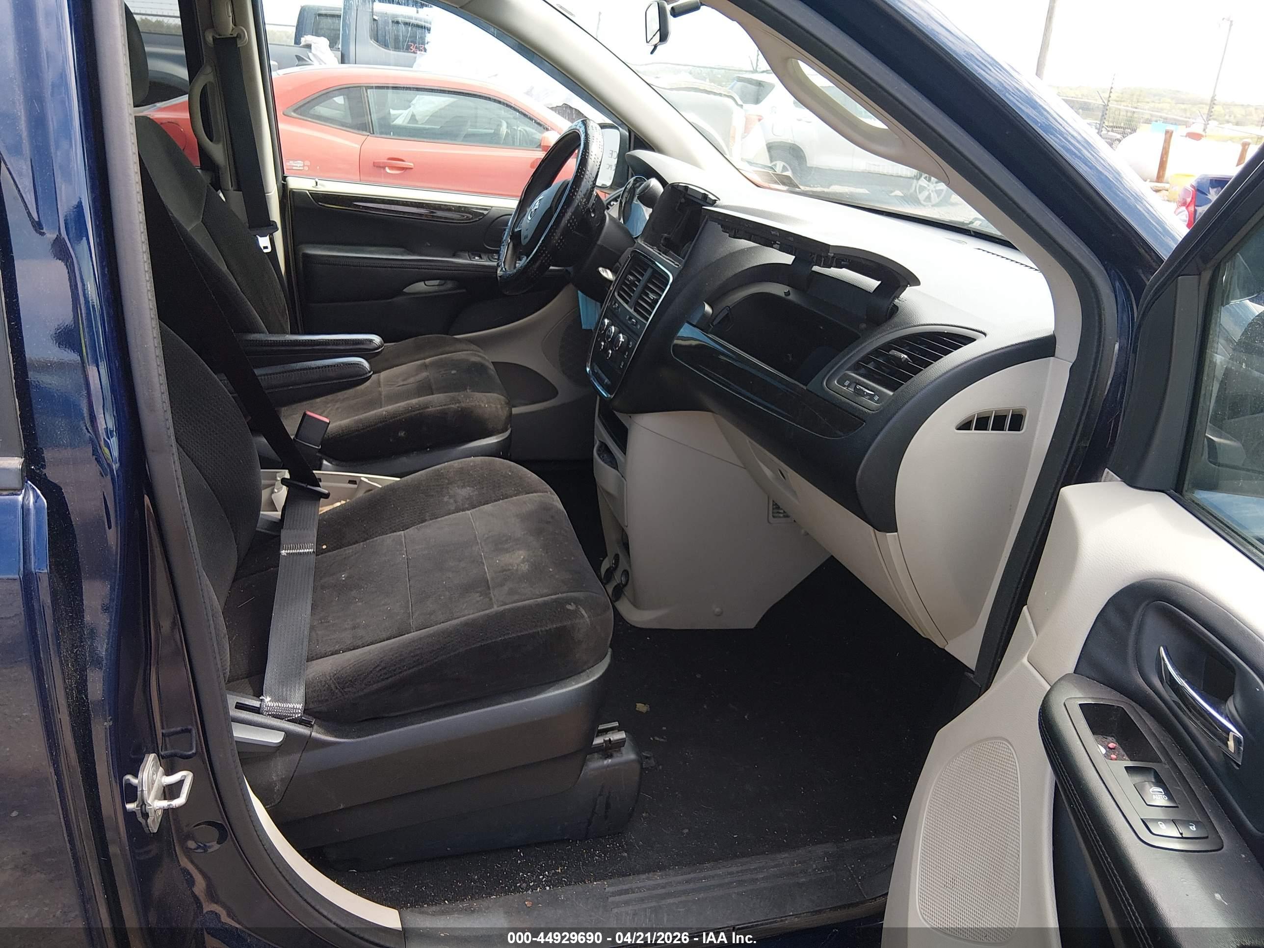 DODGE GRAND image 5