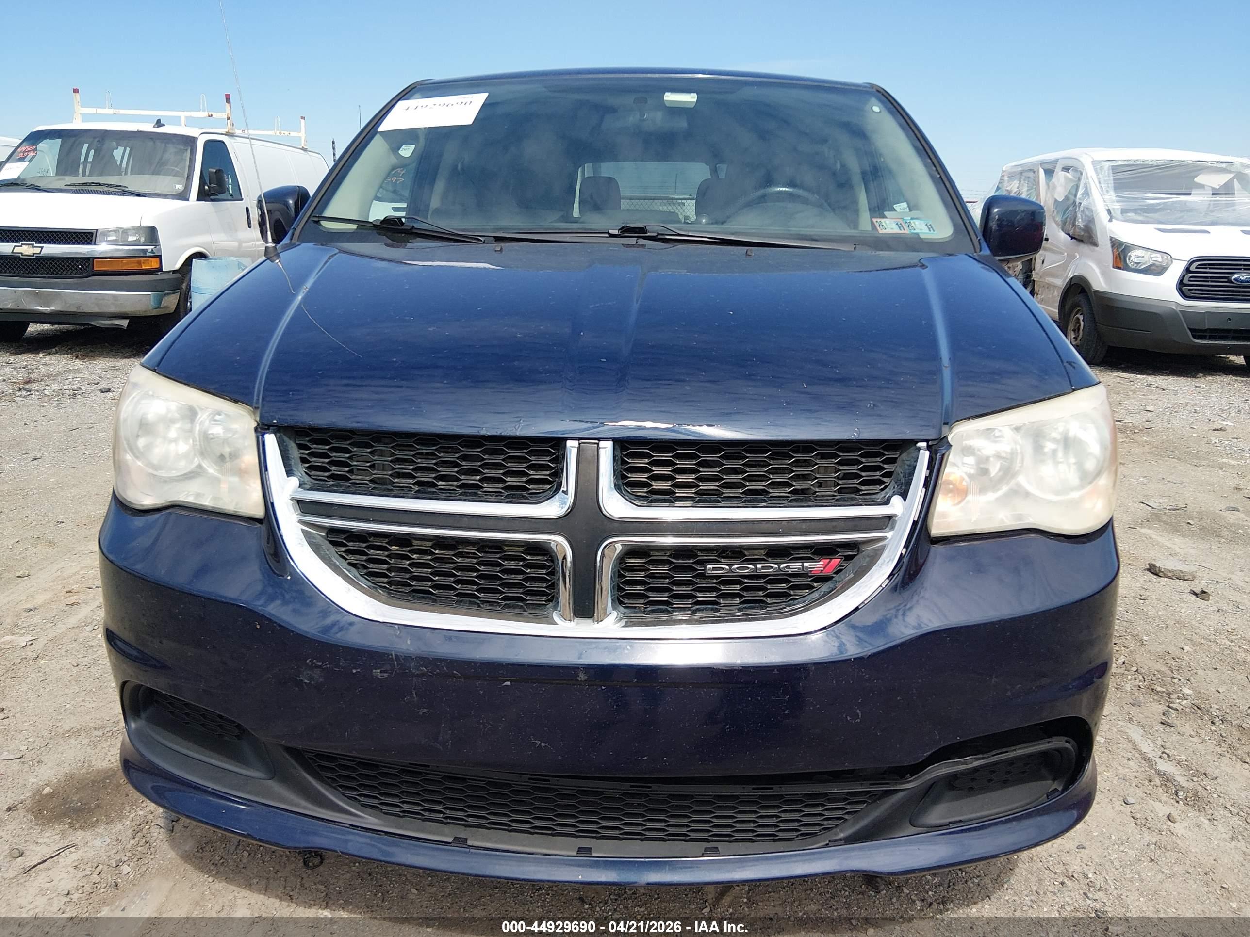DODGE GRAND image 6