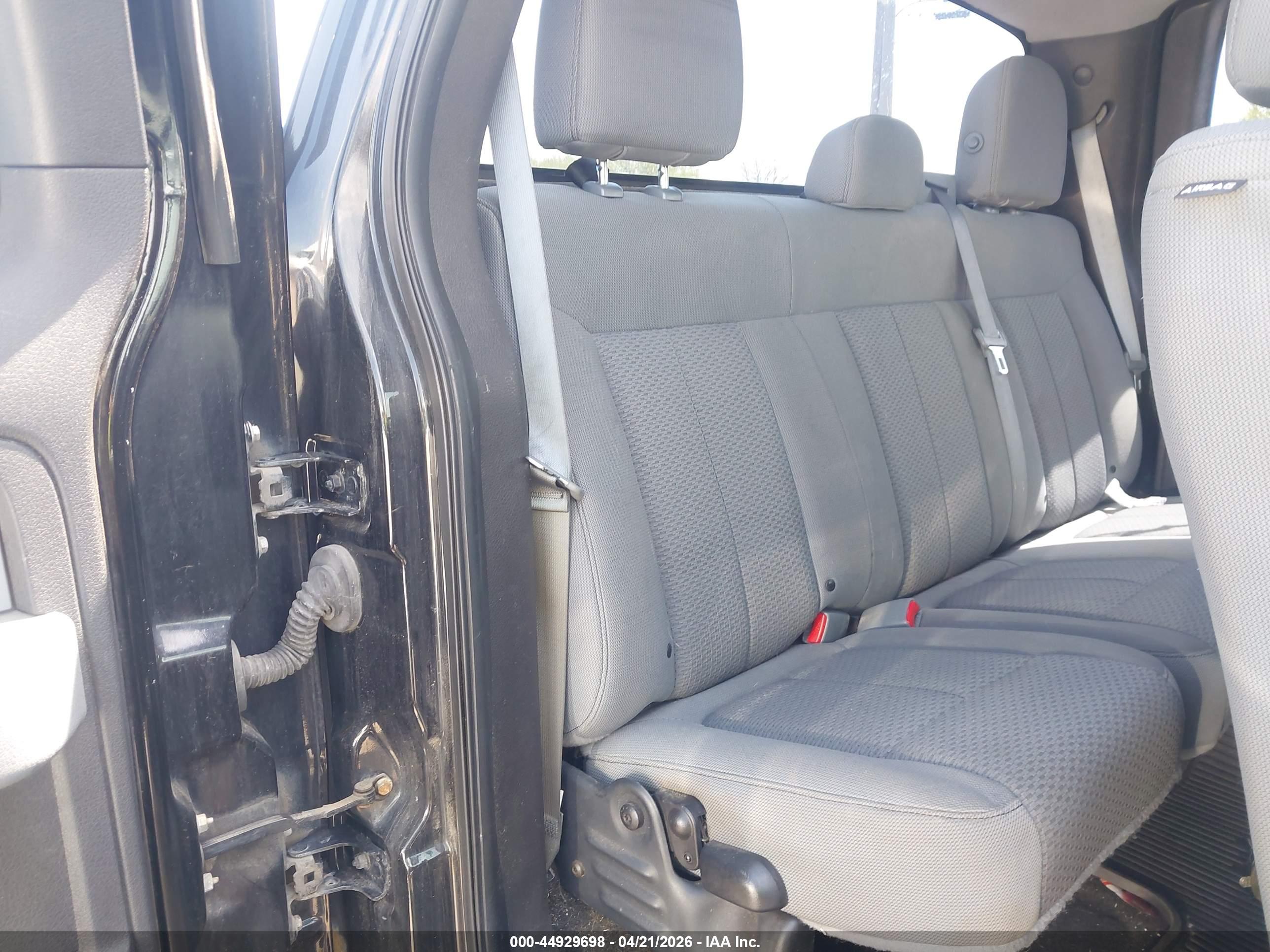 FORD F-150 image 8