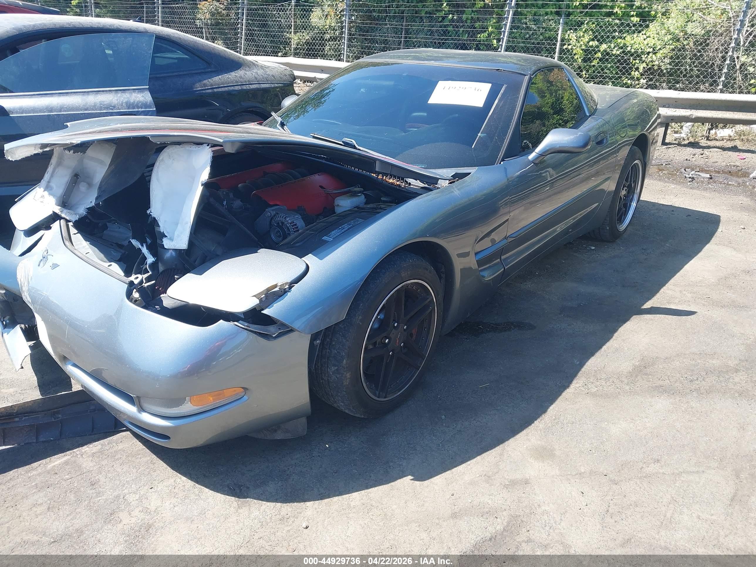 CHEVROLET CORVETTE image 2