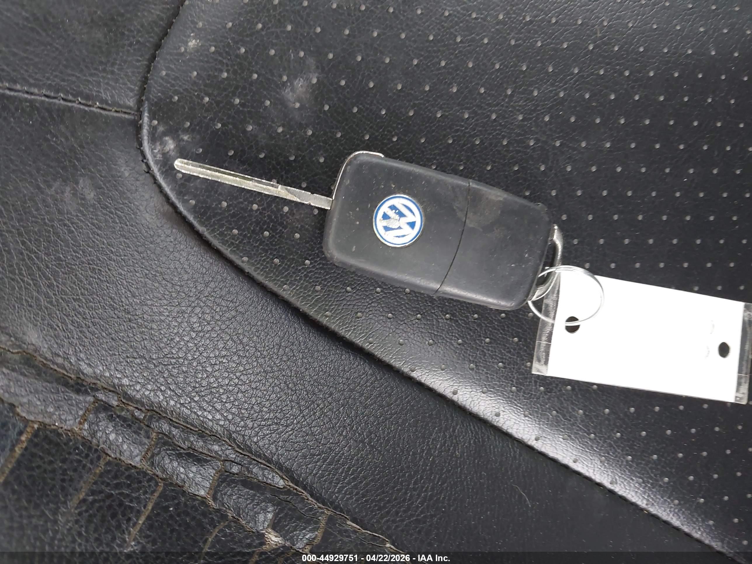 VOLKSWAGEN NEW image 11