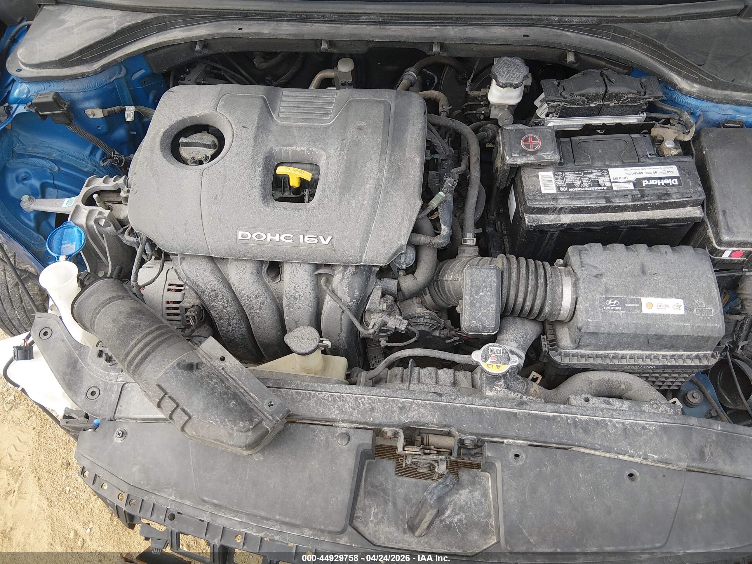 HYUNDAI ELANTRA image 10