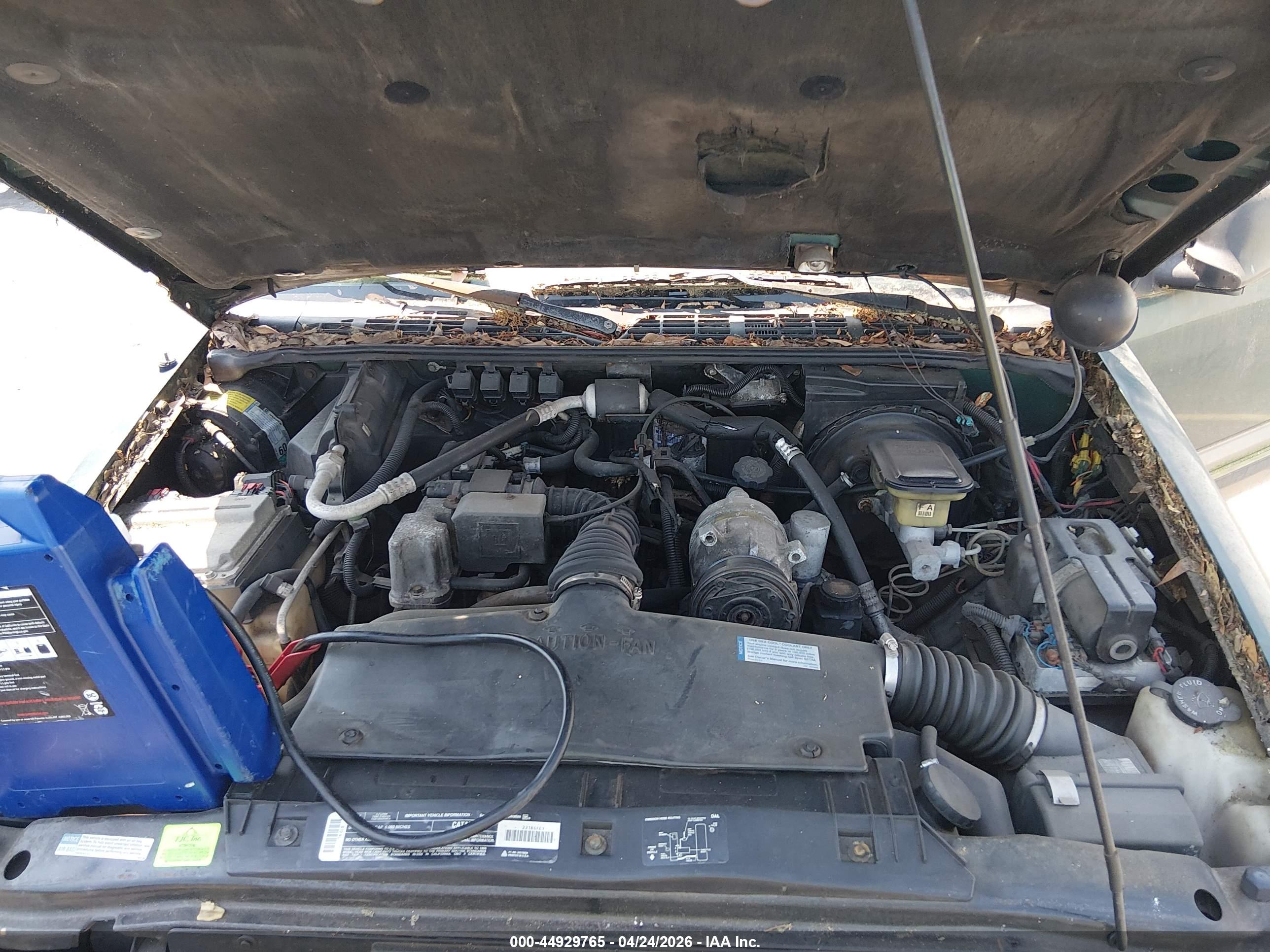 CHEVROLET S image 10