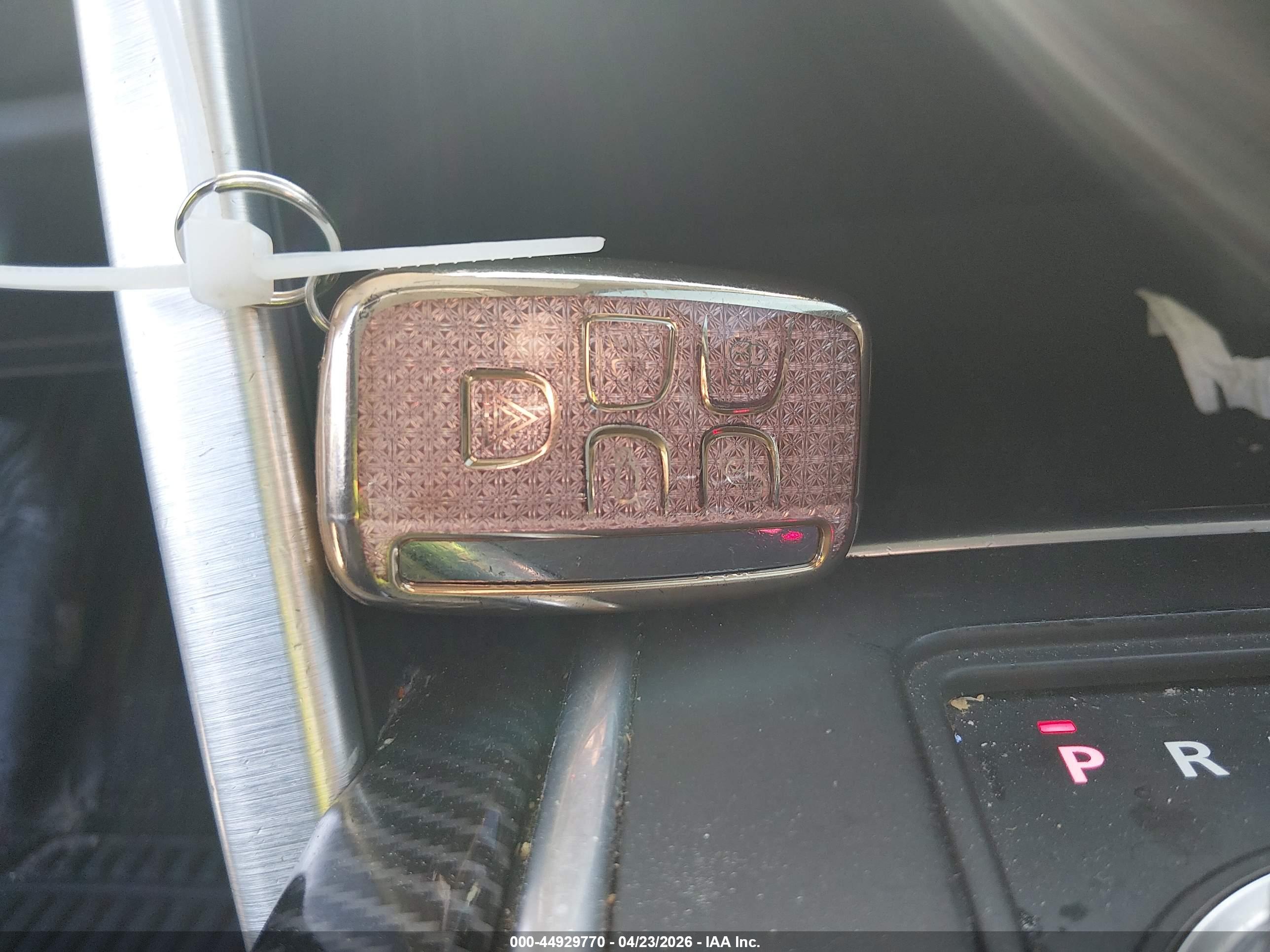 LAND ROVER image 11