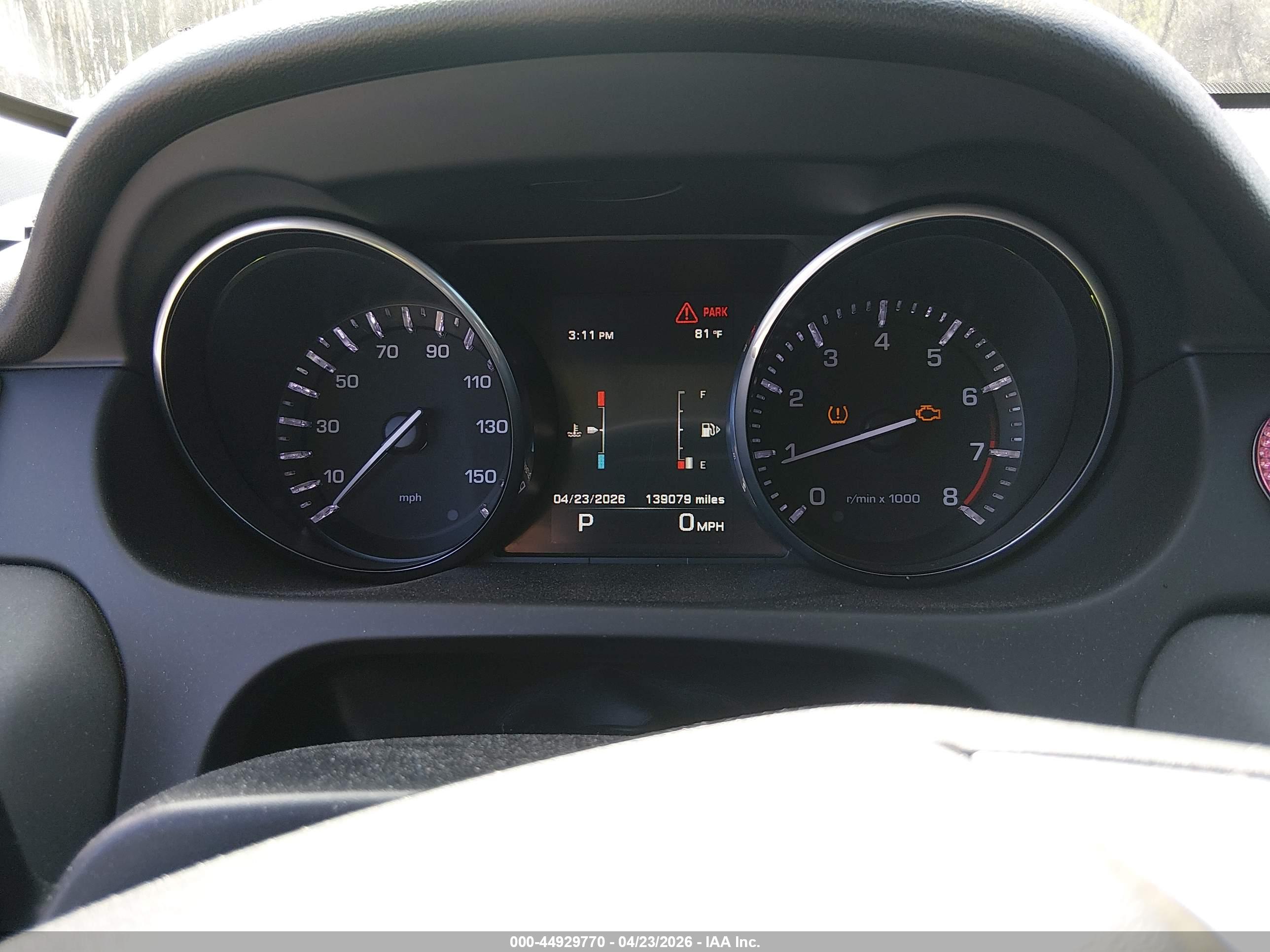 LAND ROVER image 7
