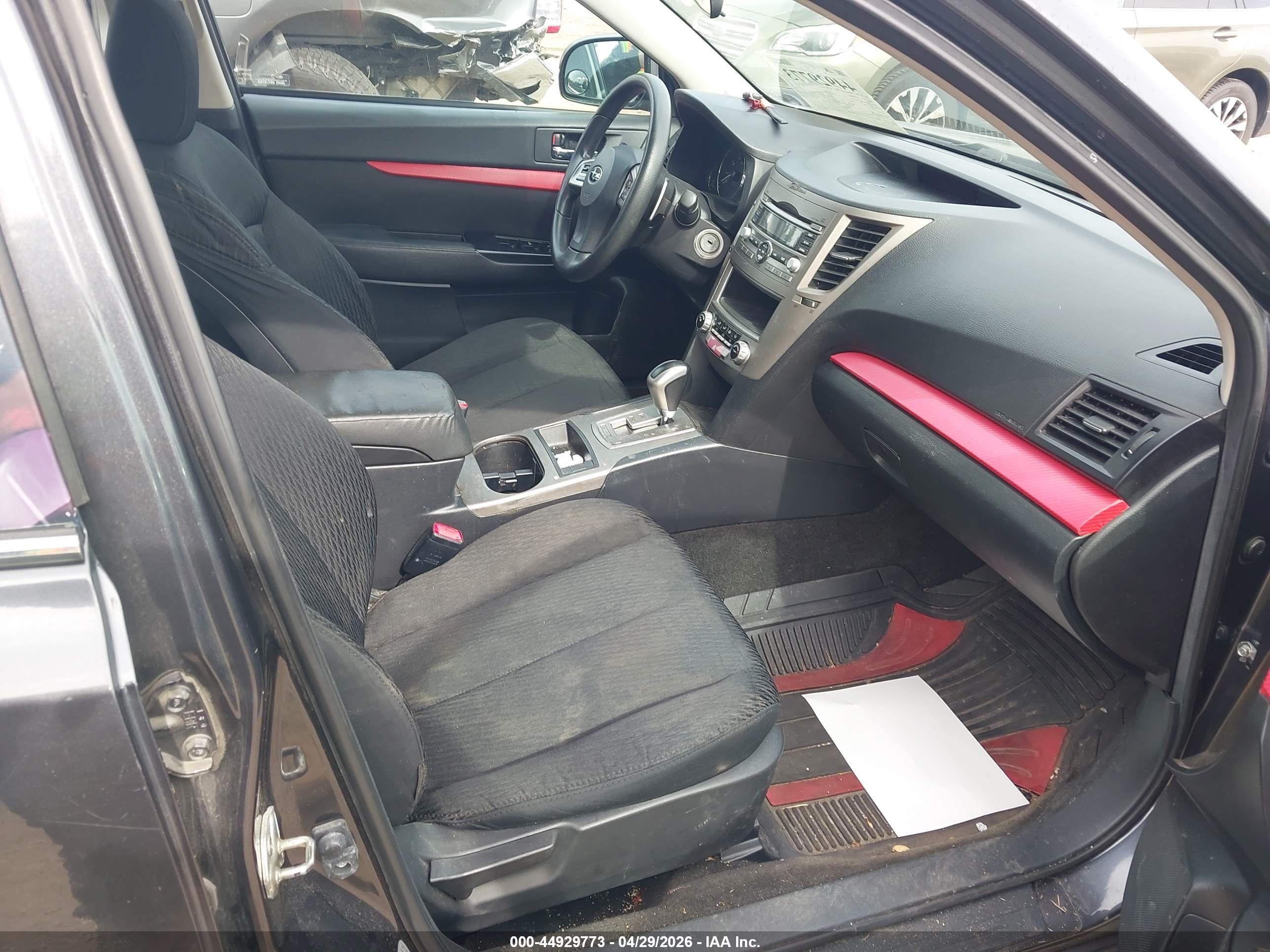 SUBARU LEGACY image 5