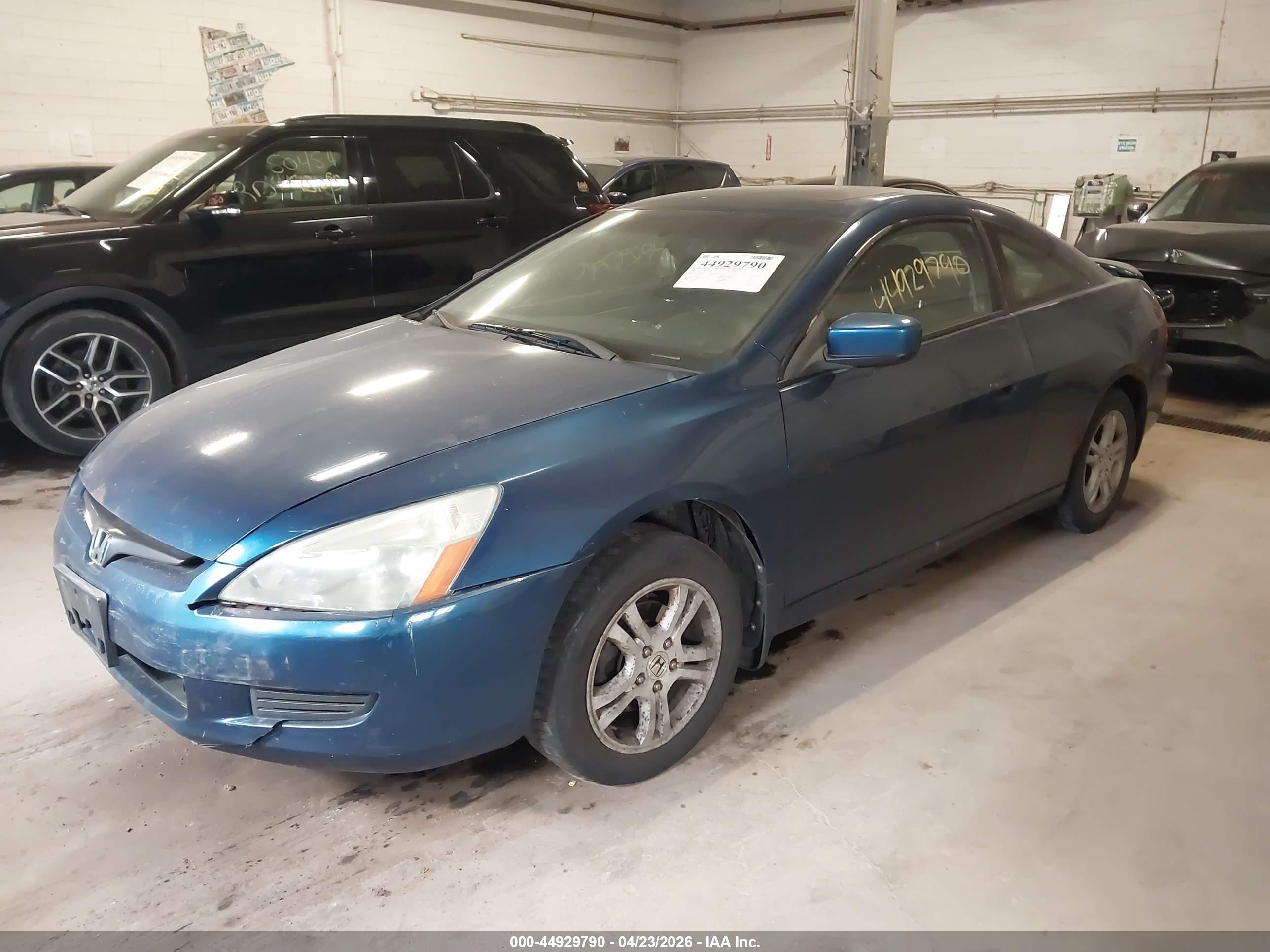 HONDA ACCORD image 2