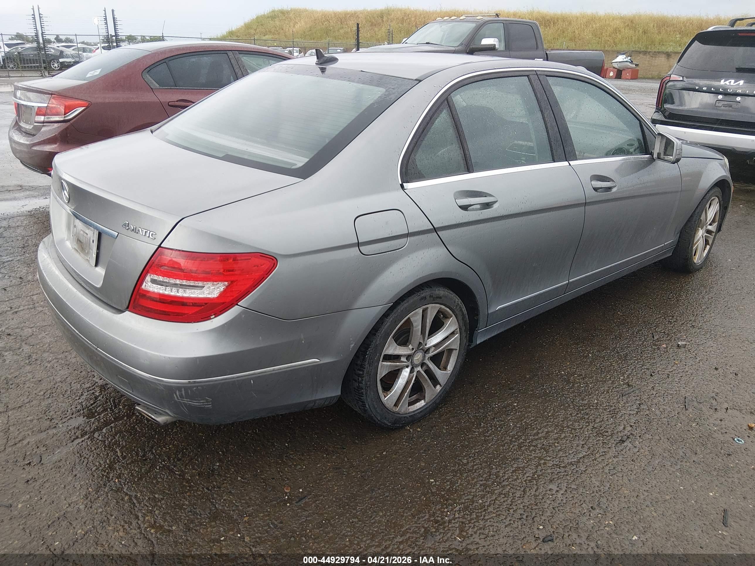 MERCEDES-BENZ C image 4