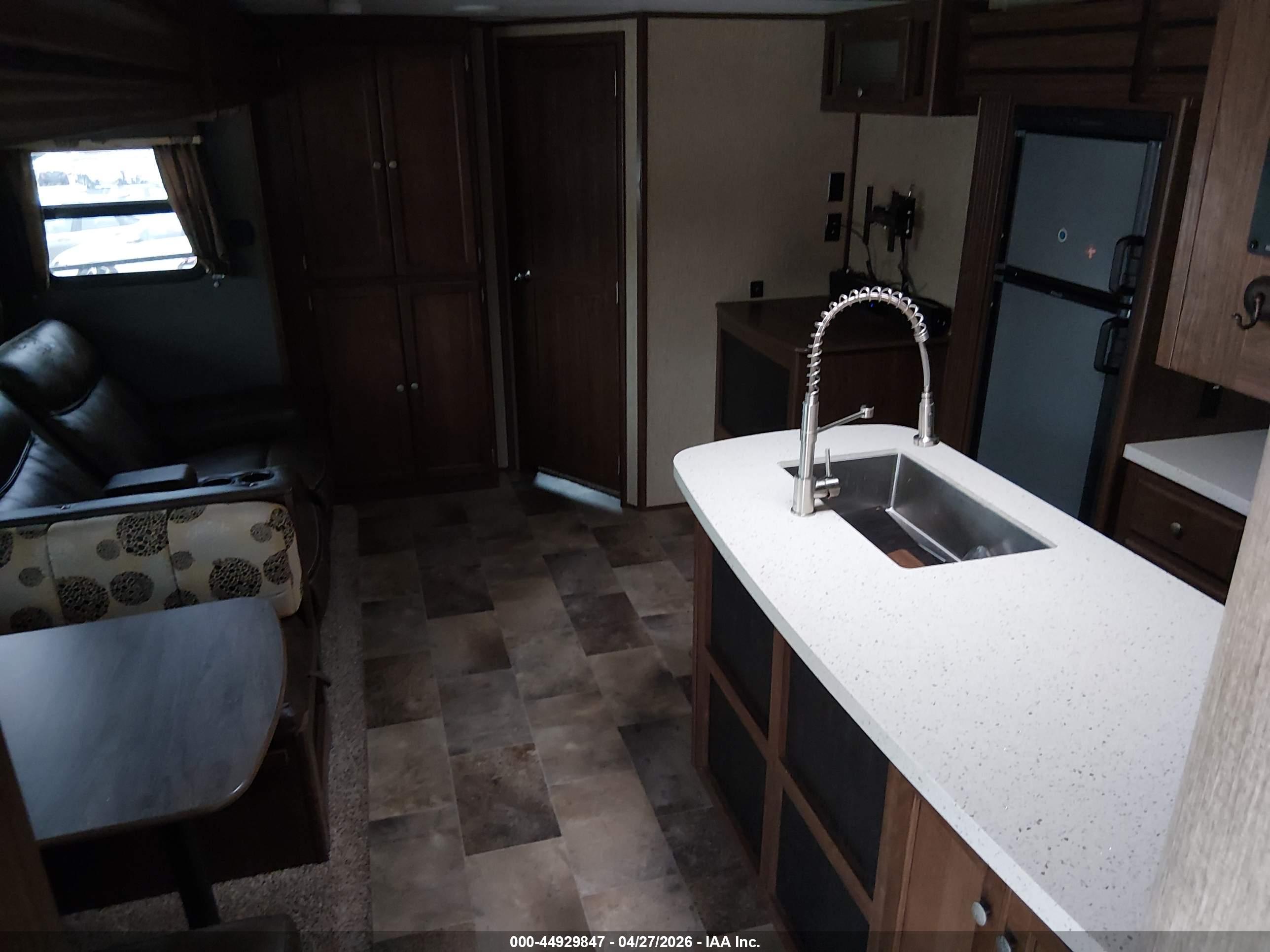 KEYSTONE RV image 8