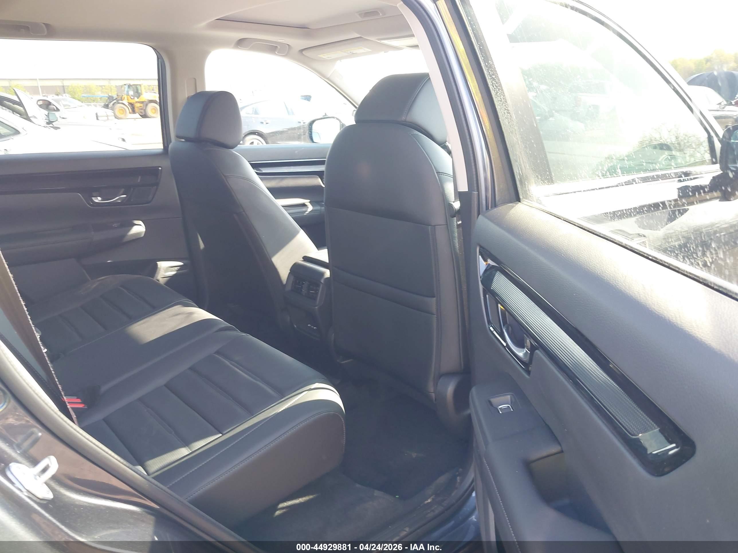 HONDA CR-V image 8