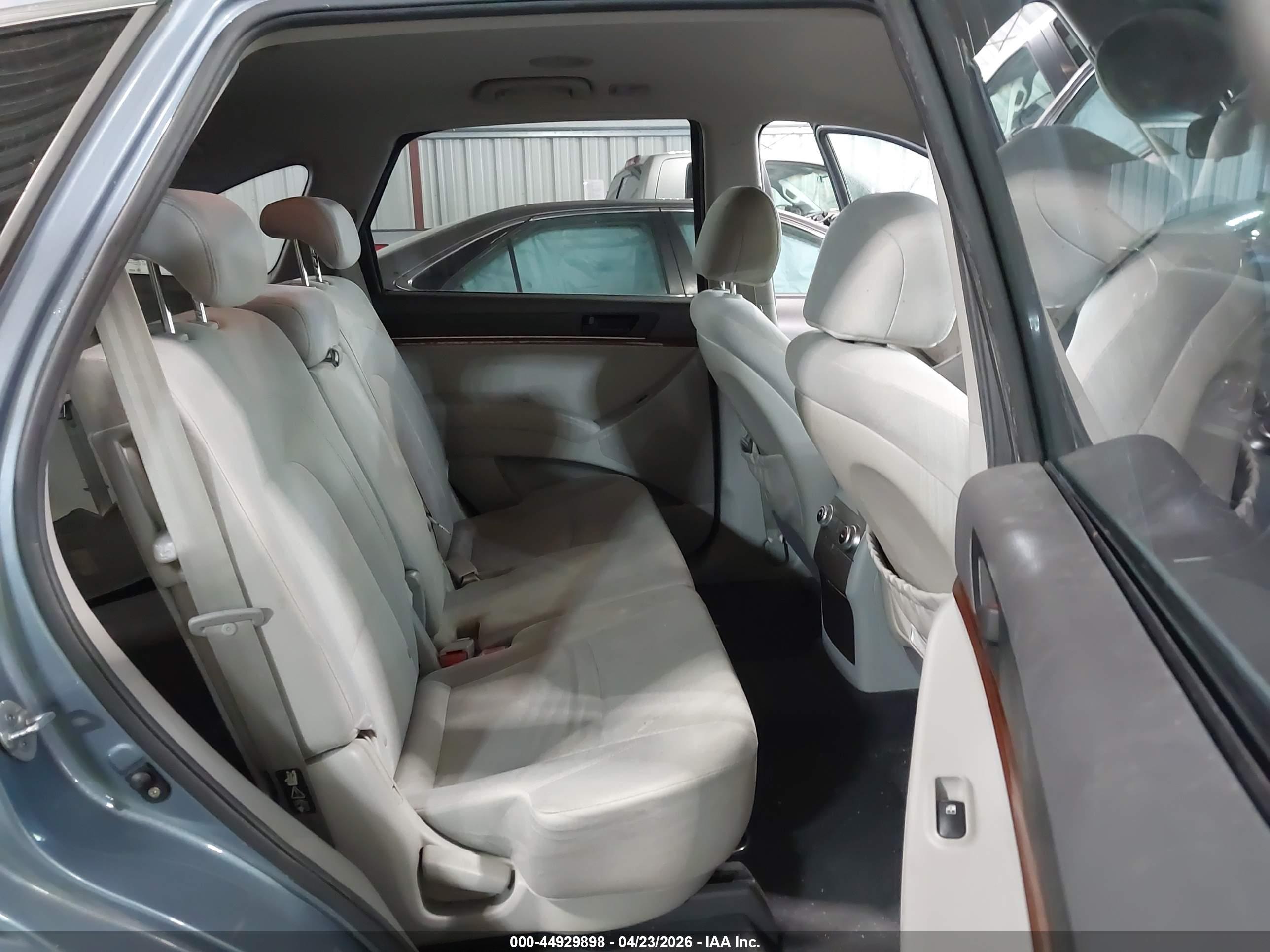 HYUNDAI VERACRUZ image 8