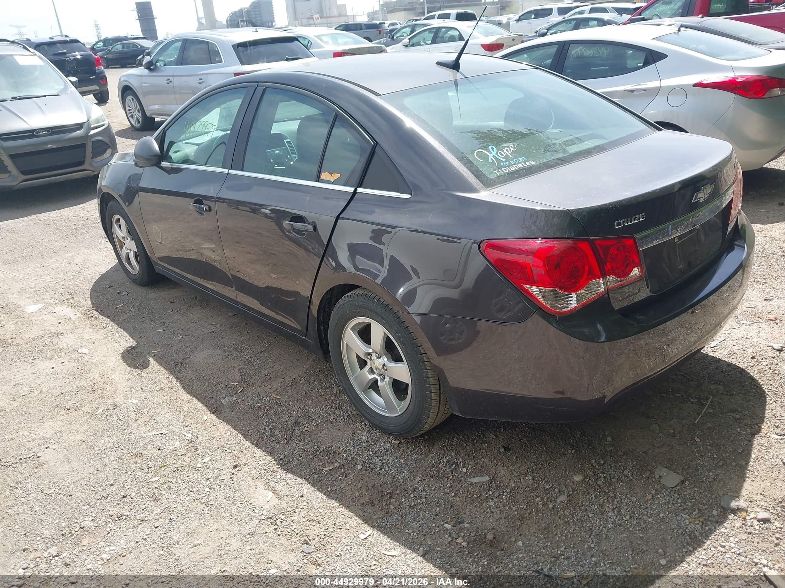 CHEVROLET CRUZE image 3