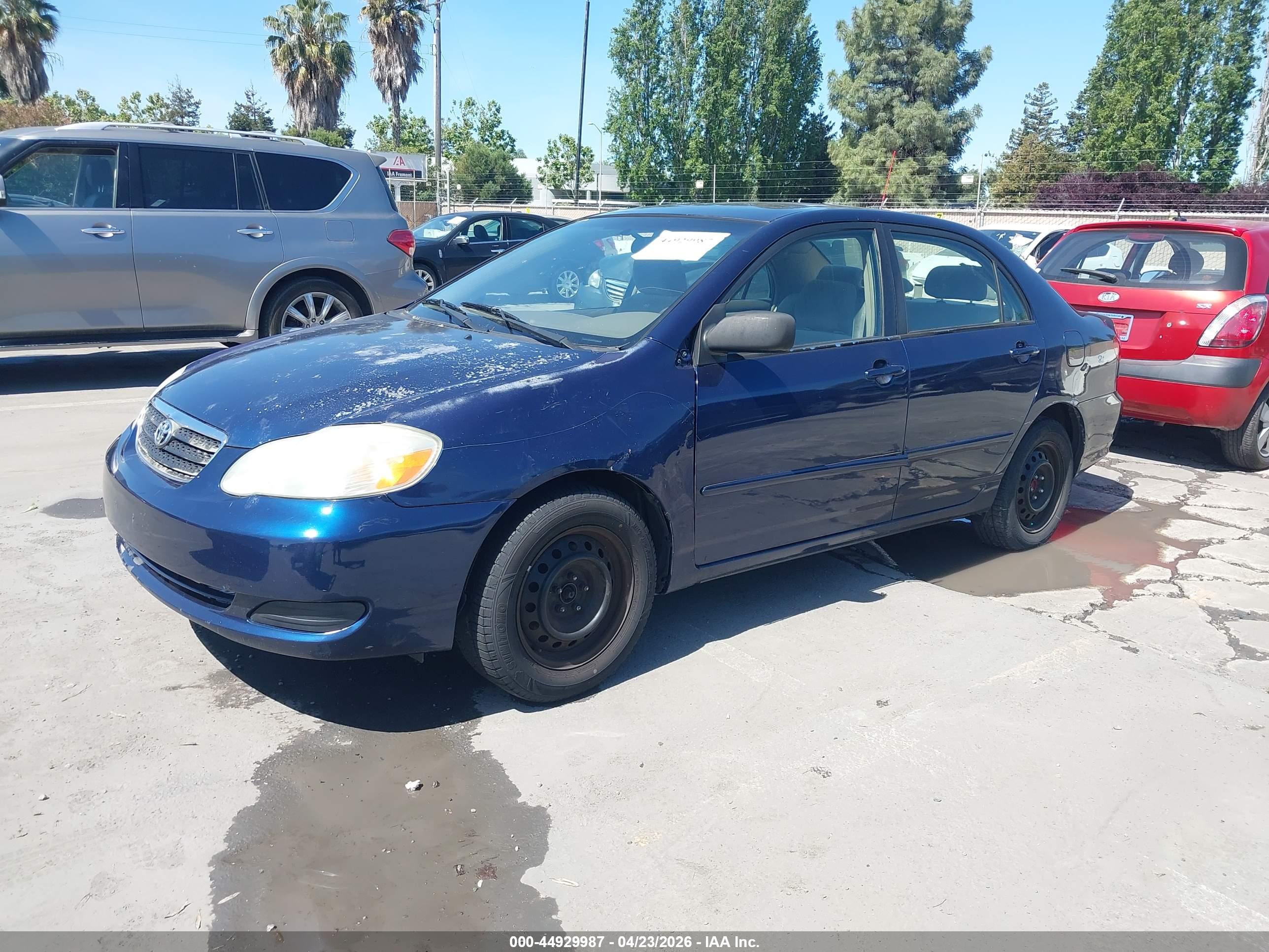 TOYOTA COROLLA image 2