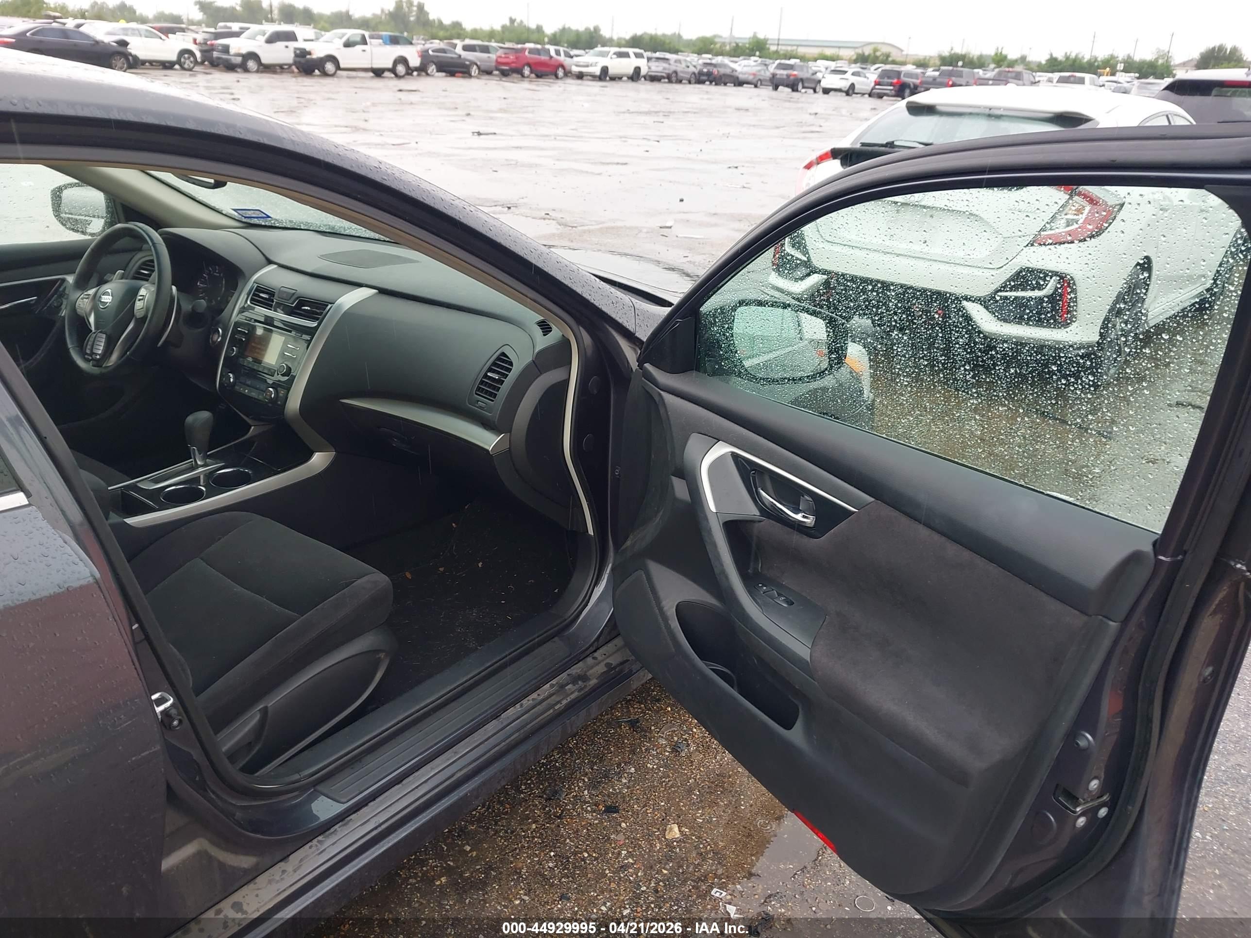NISSAN ALTIMA image 5