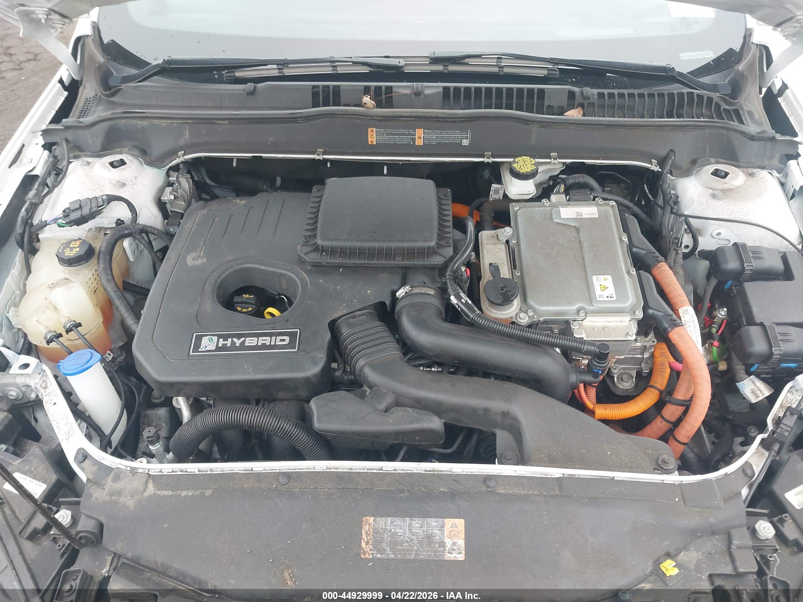 FORD FUSION image 10