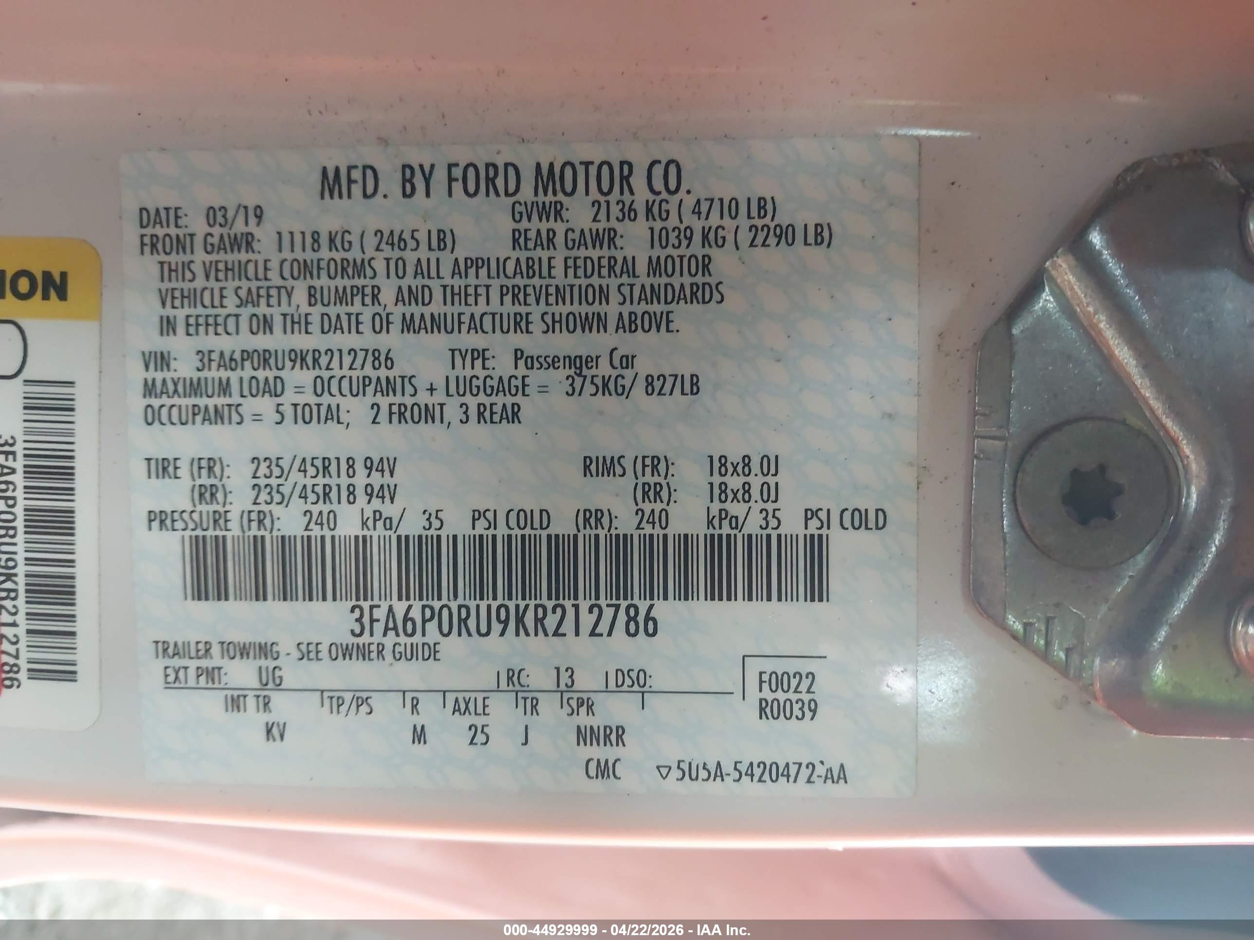 FORD FUSION image 9