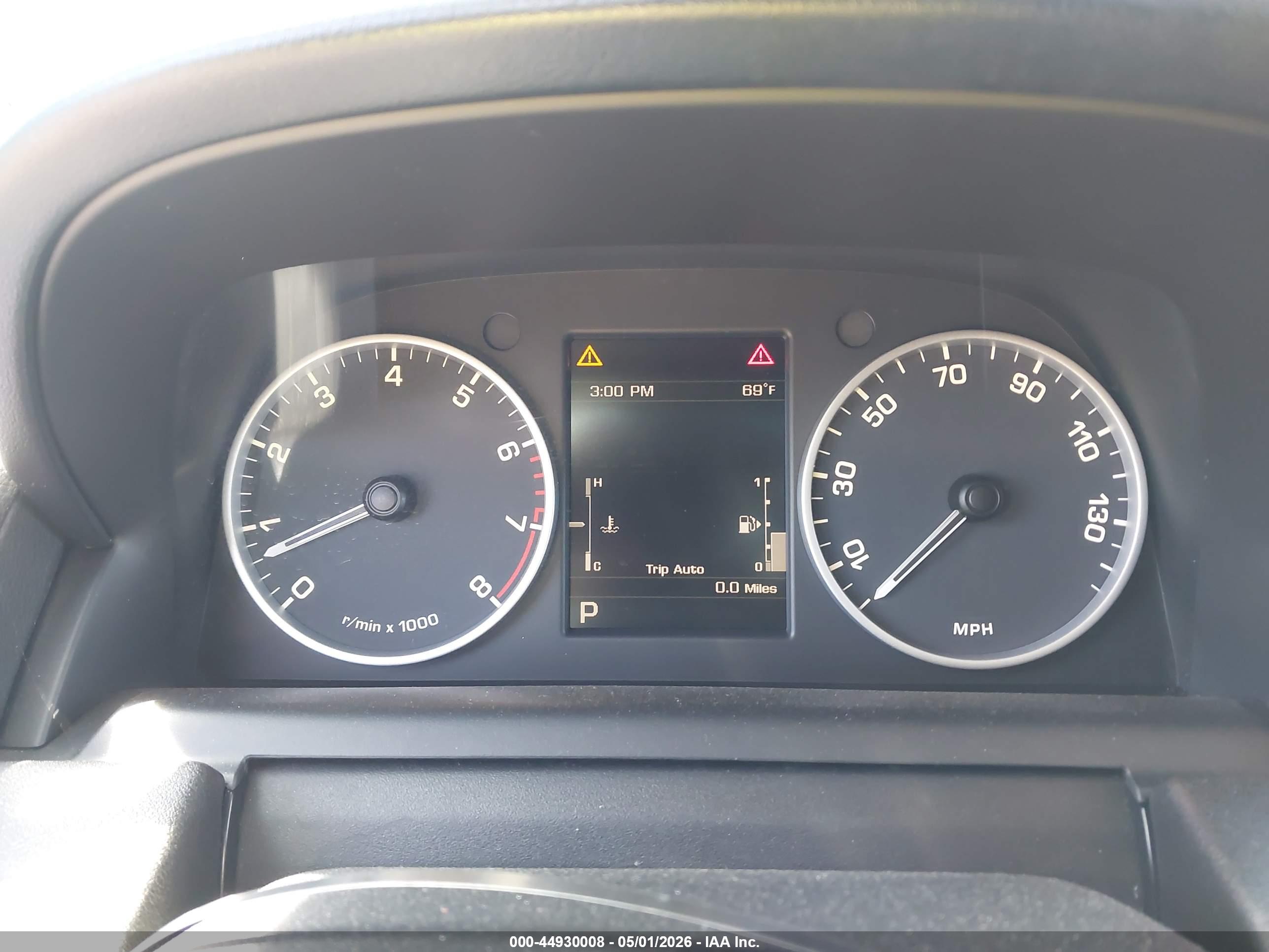 LAND ROVER image 7