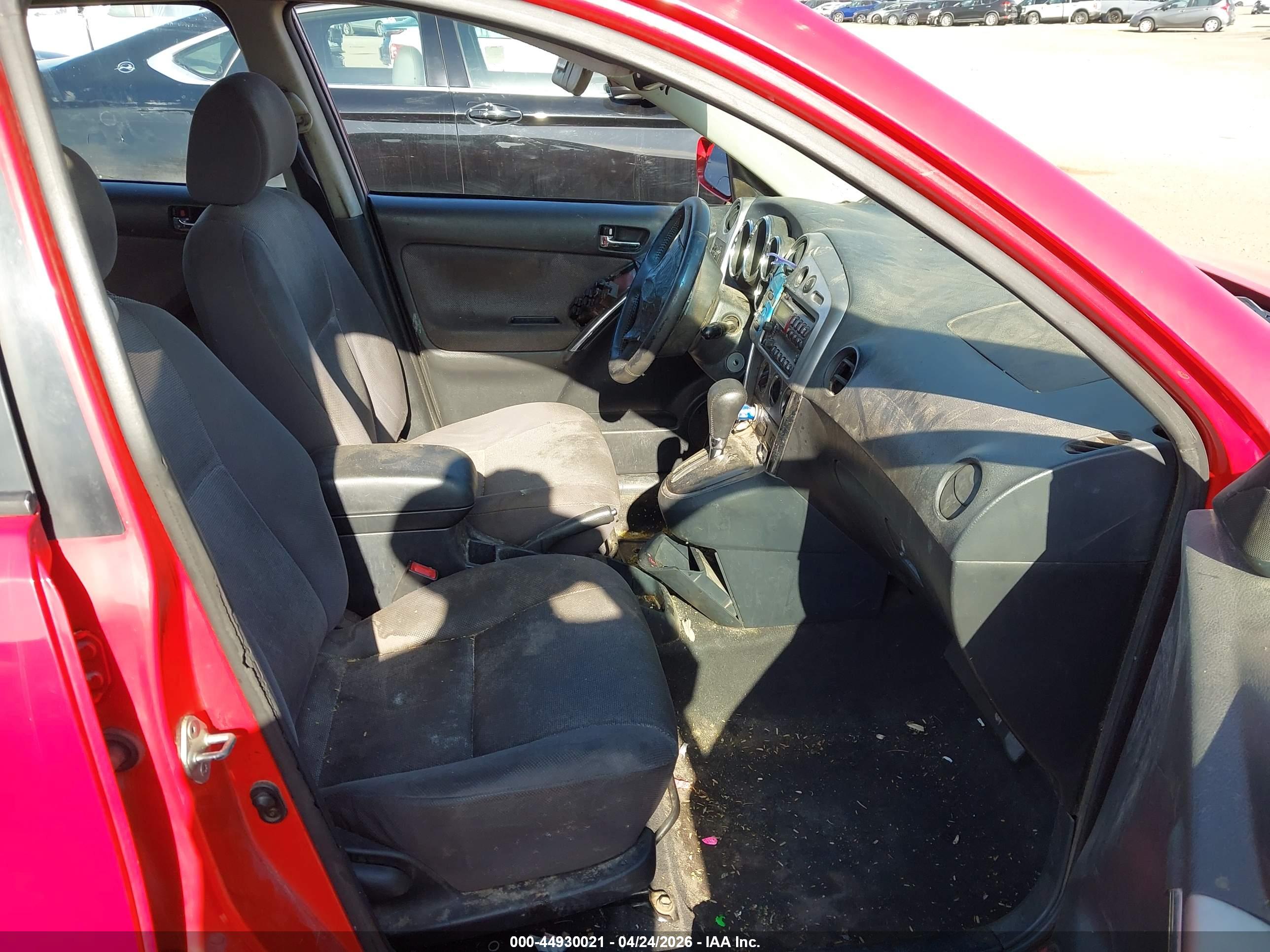 TOYOTA MATRIX image 5