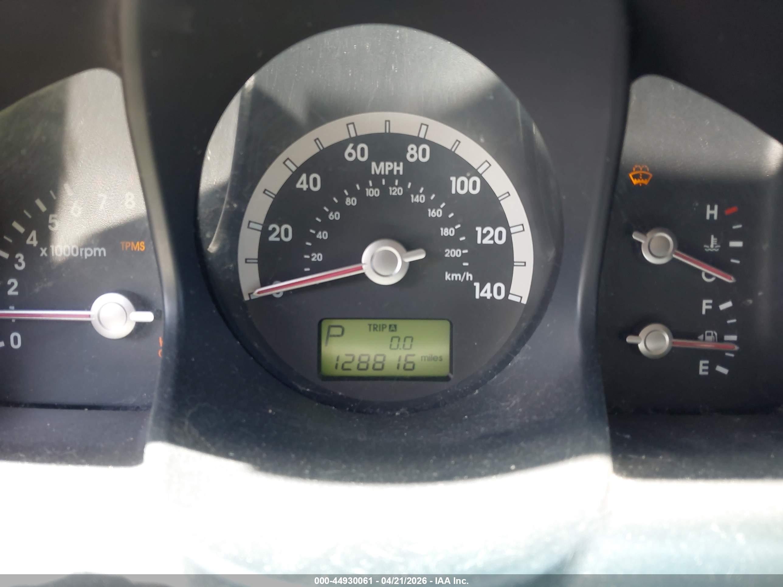 KIA SPORTAGE image 7