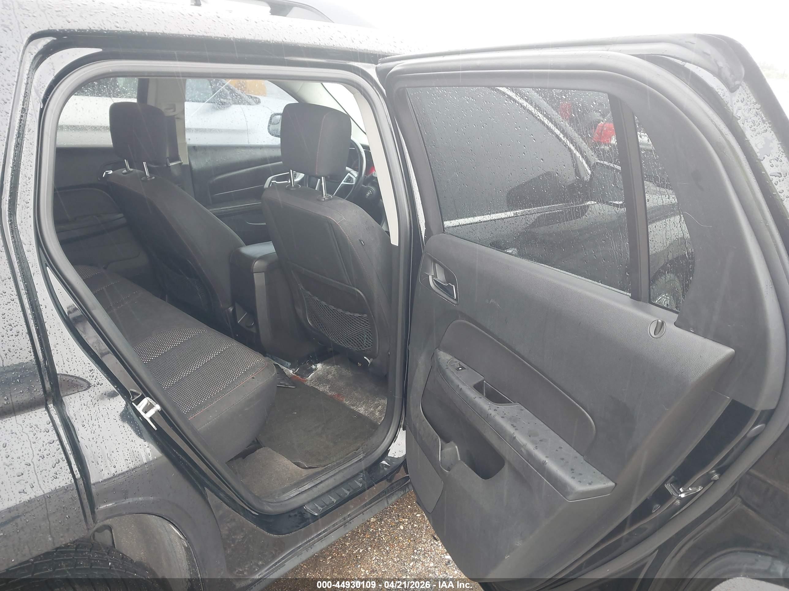 GMC TERRAIN image 8