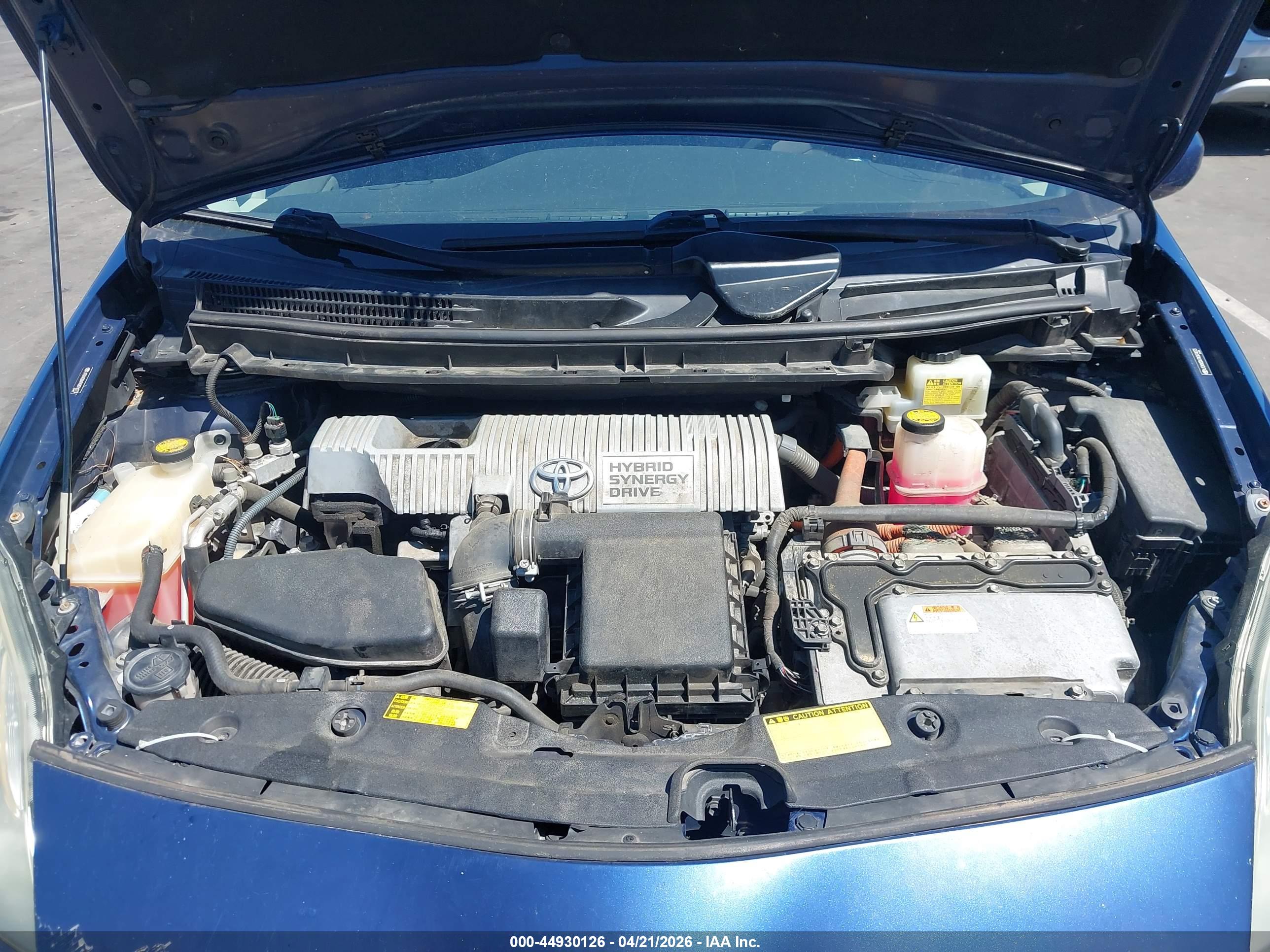 TOYOTA PRIUS image 10
