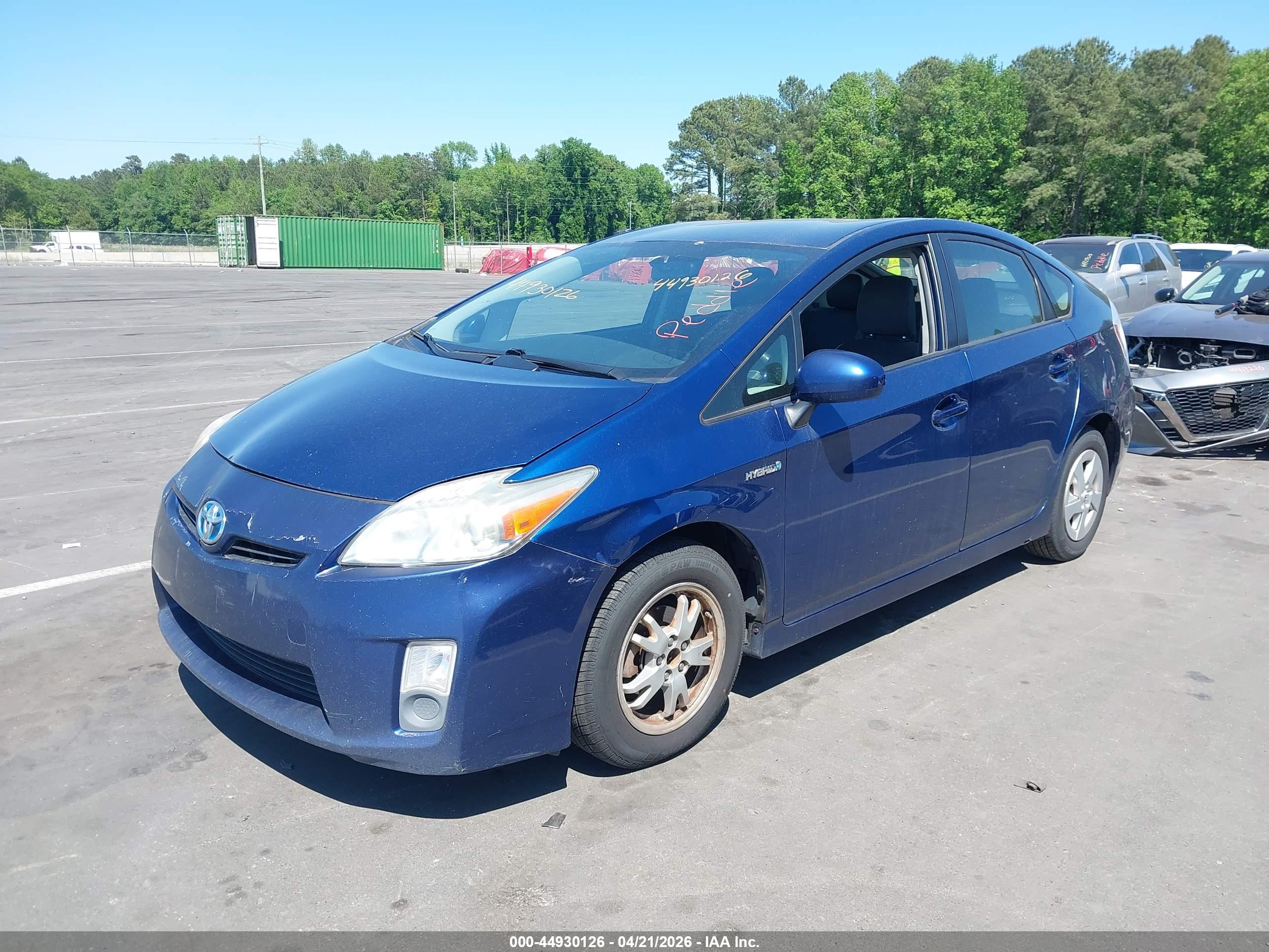 TOYOTA PRIUS image 2