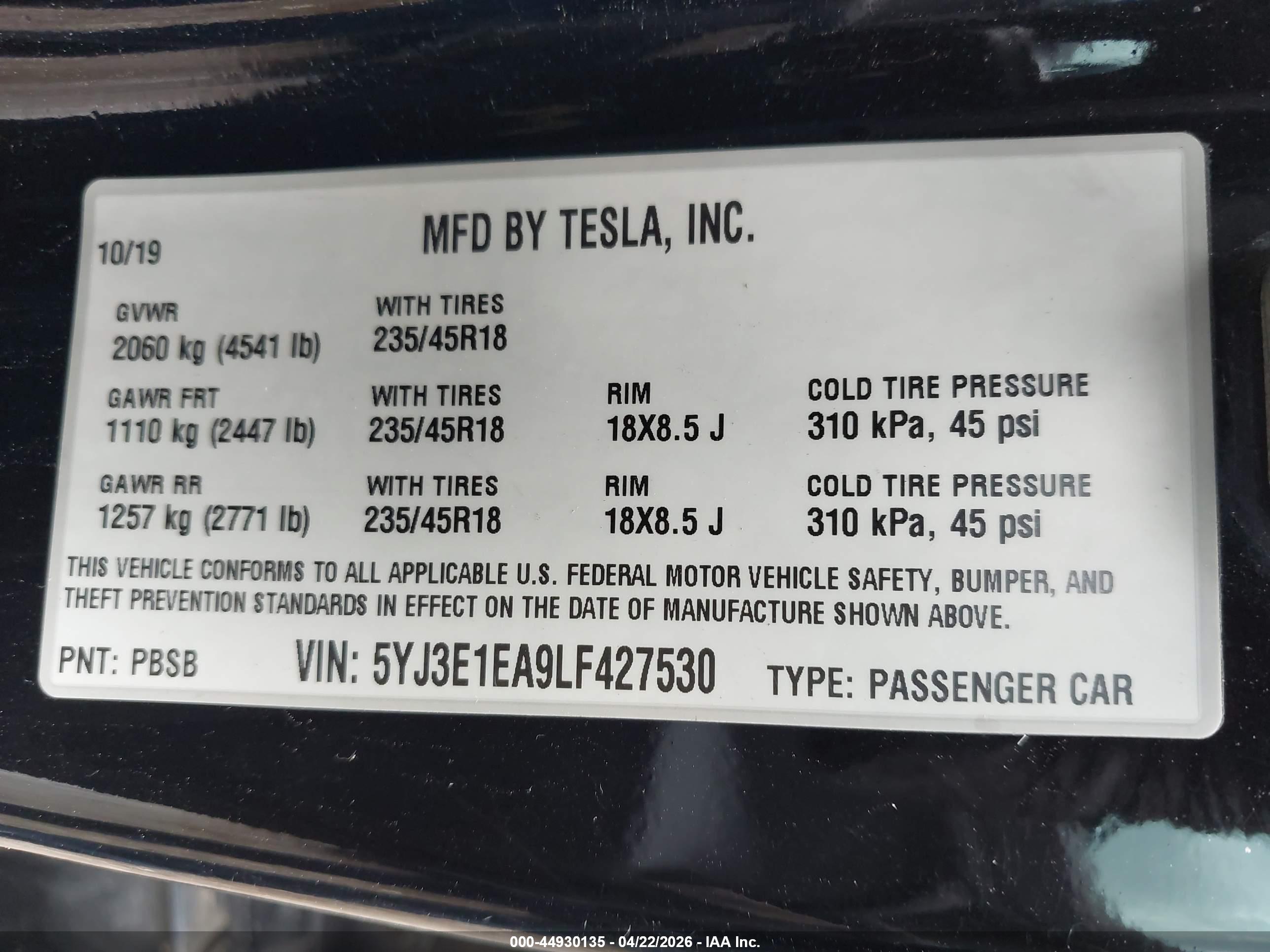 TESLA MODEL image 9