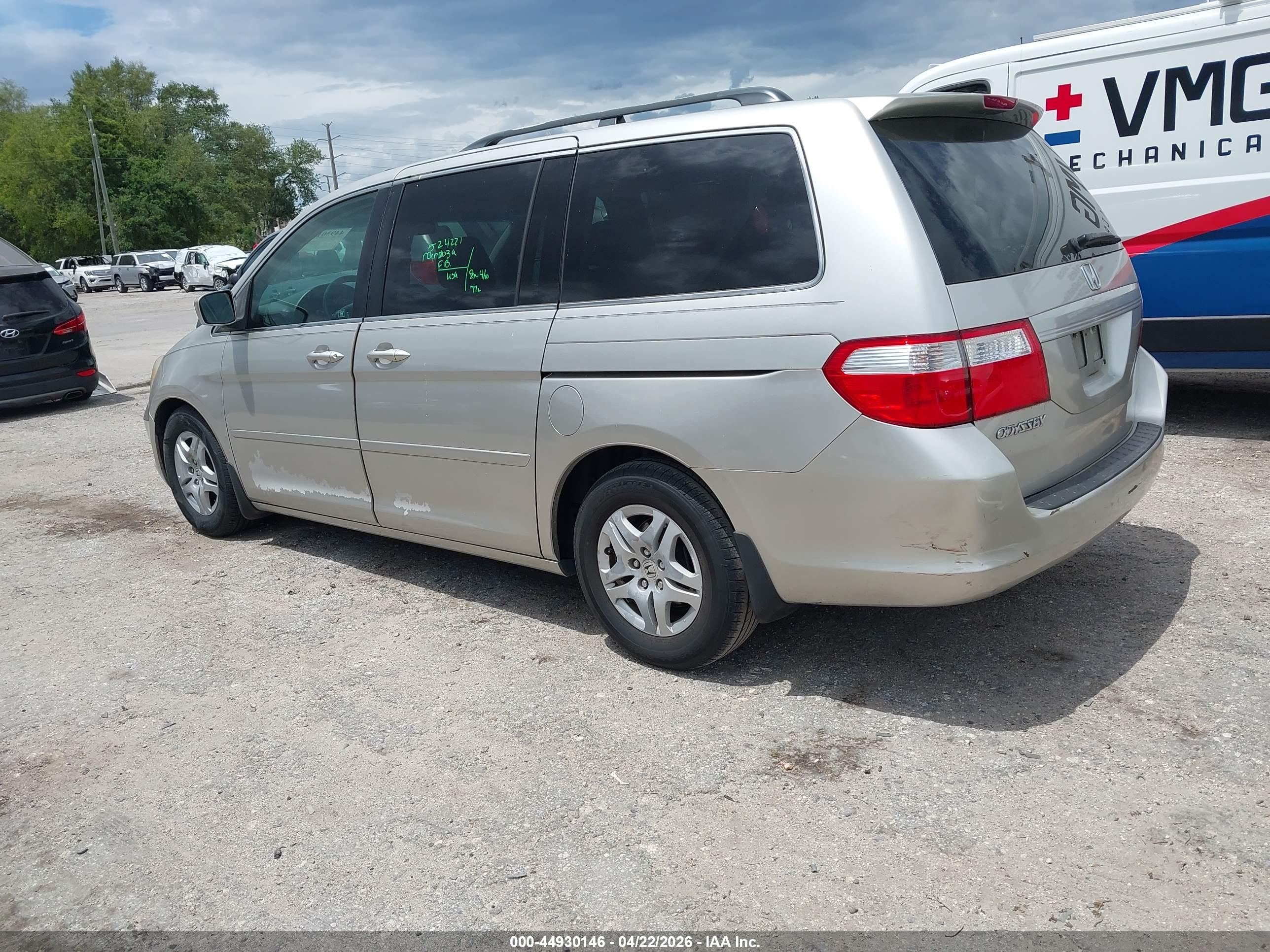 HONDA ODYSSEY image 3