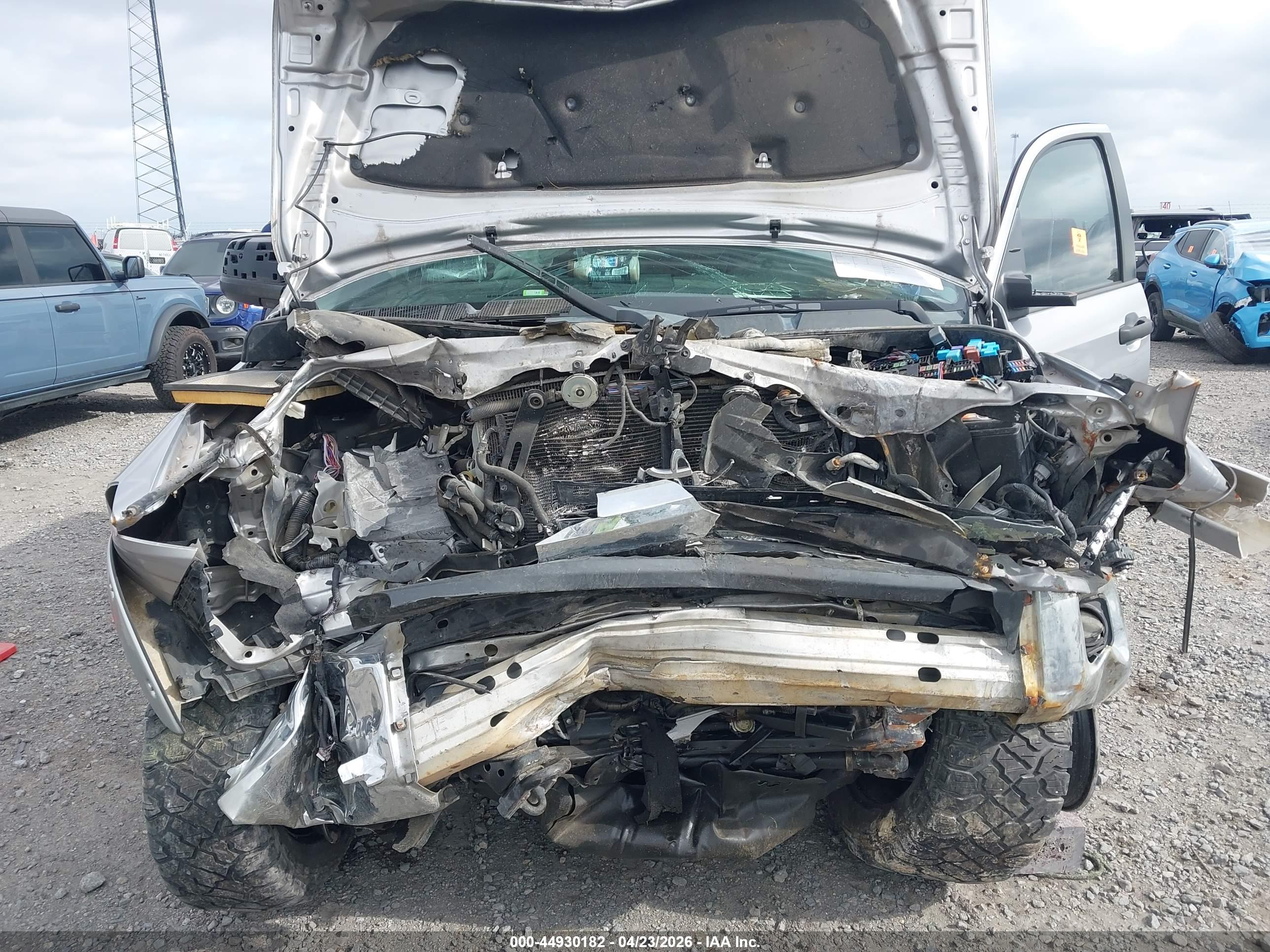 TOYOTA TUNDRA image 10