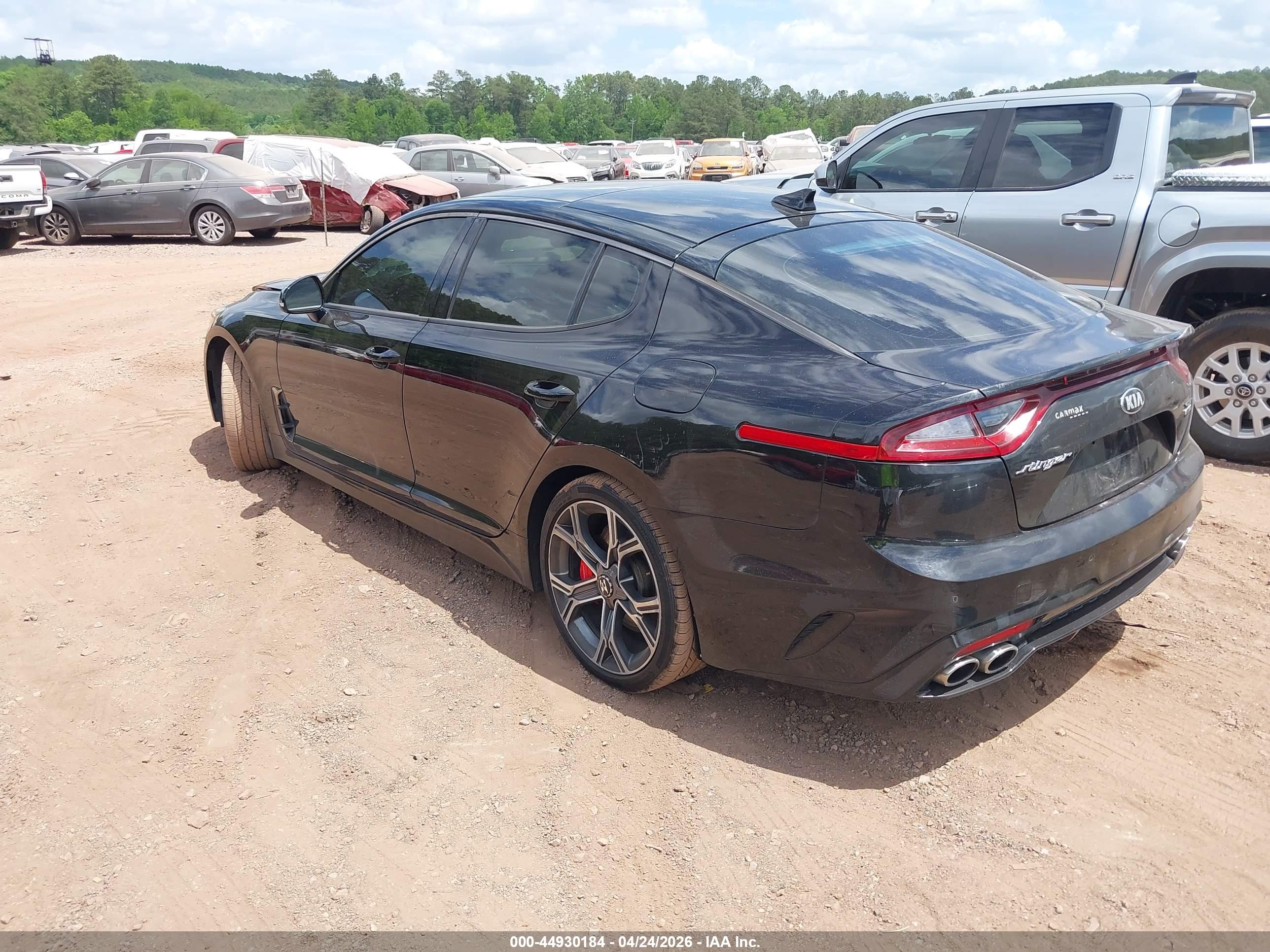 KIA STINGER image 3