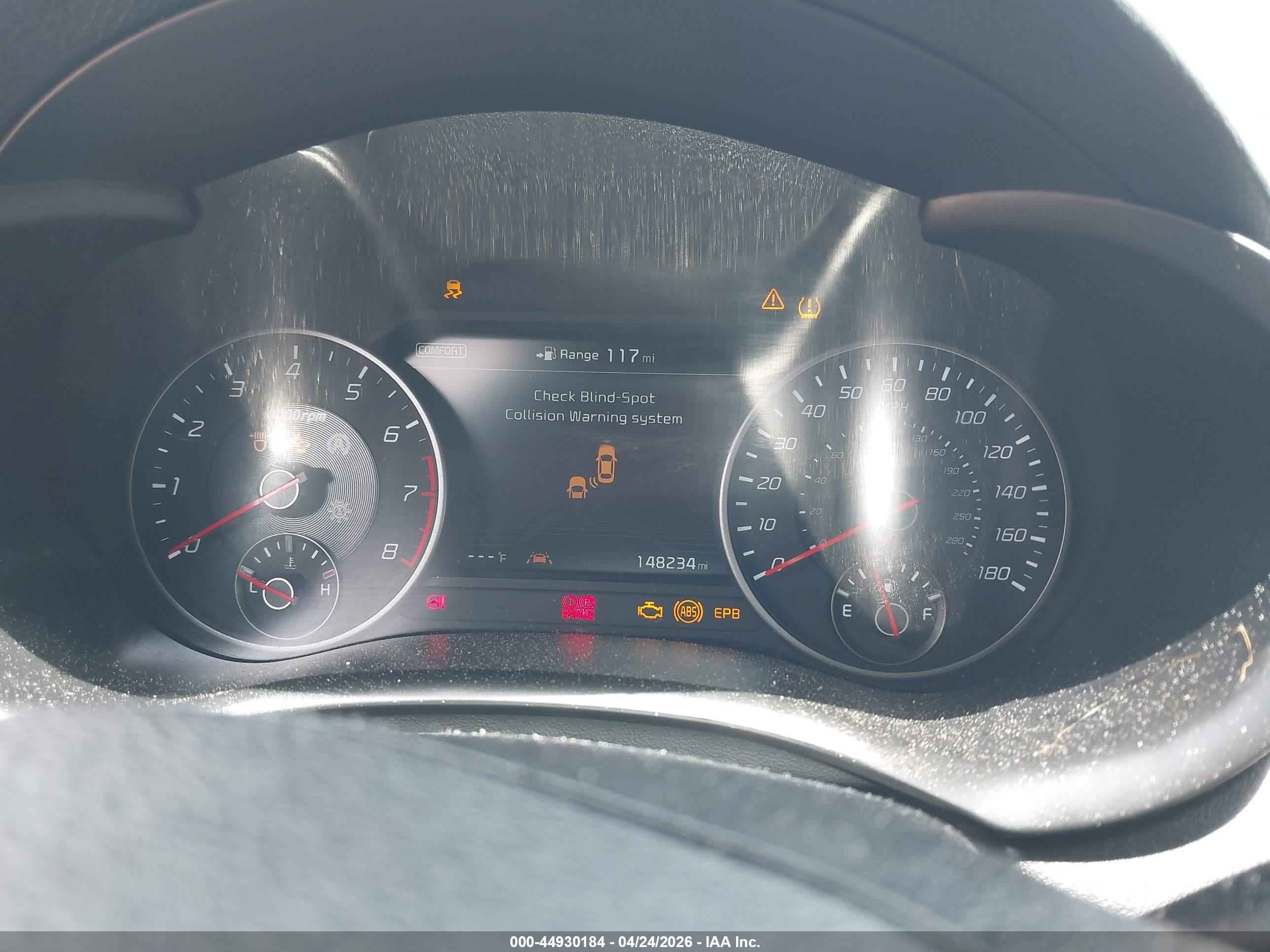 KIA STINGER image 7