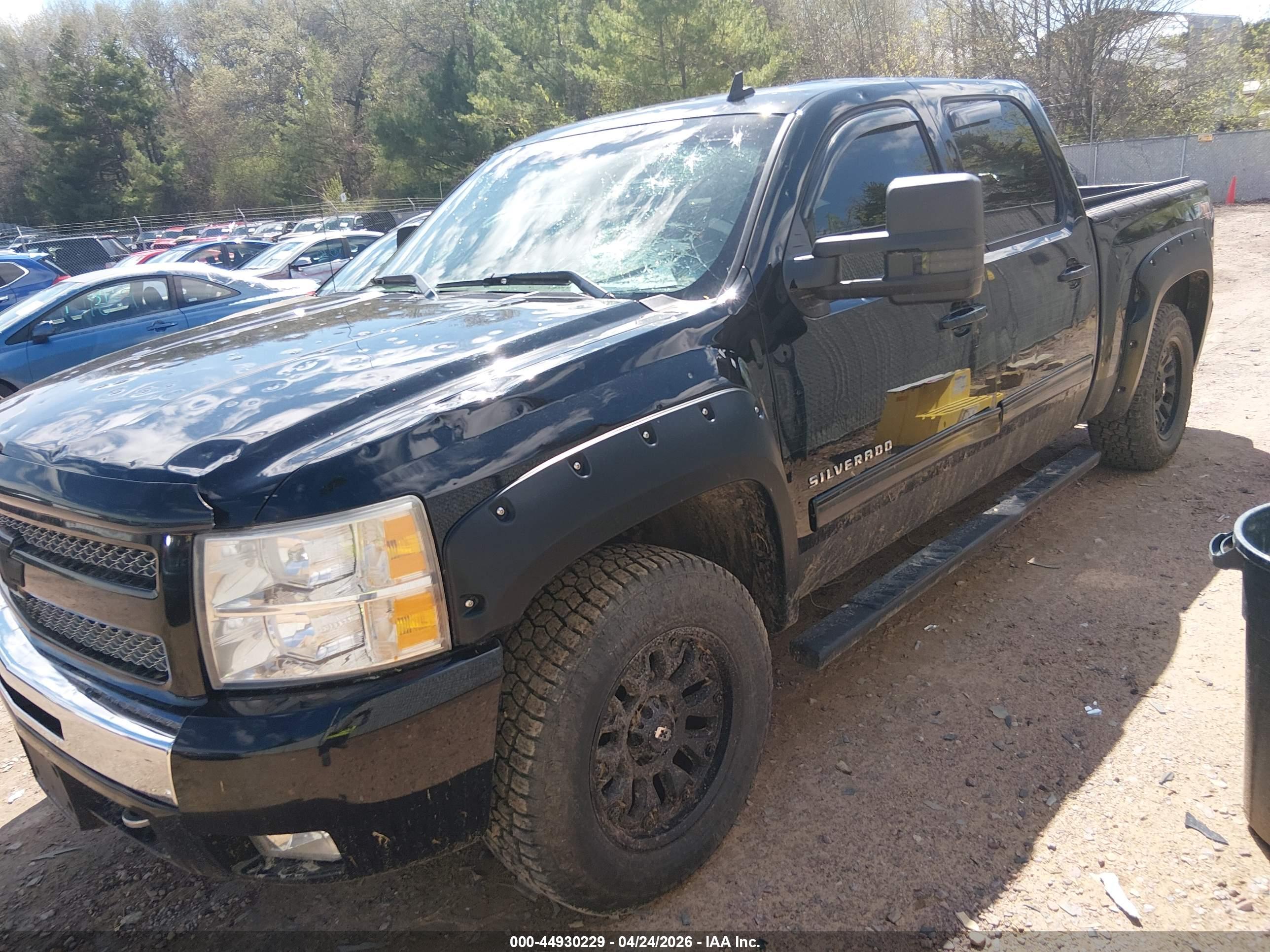 CHEVROLET SILVERADO image 2