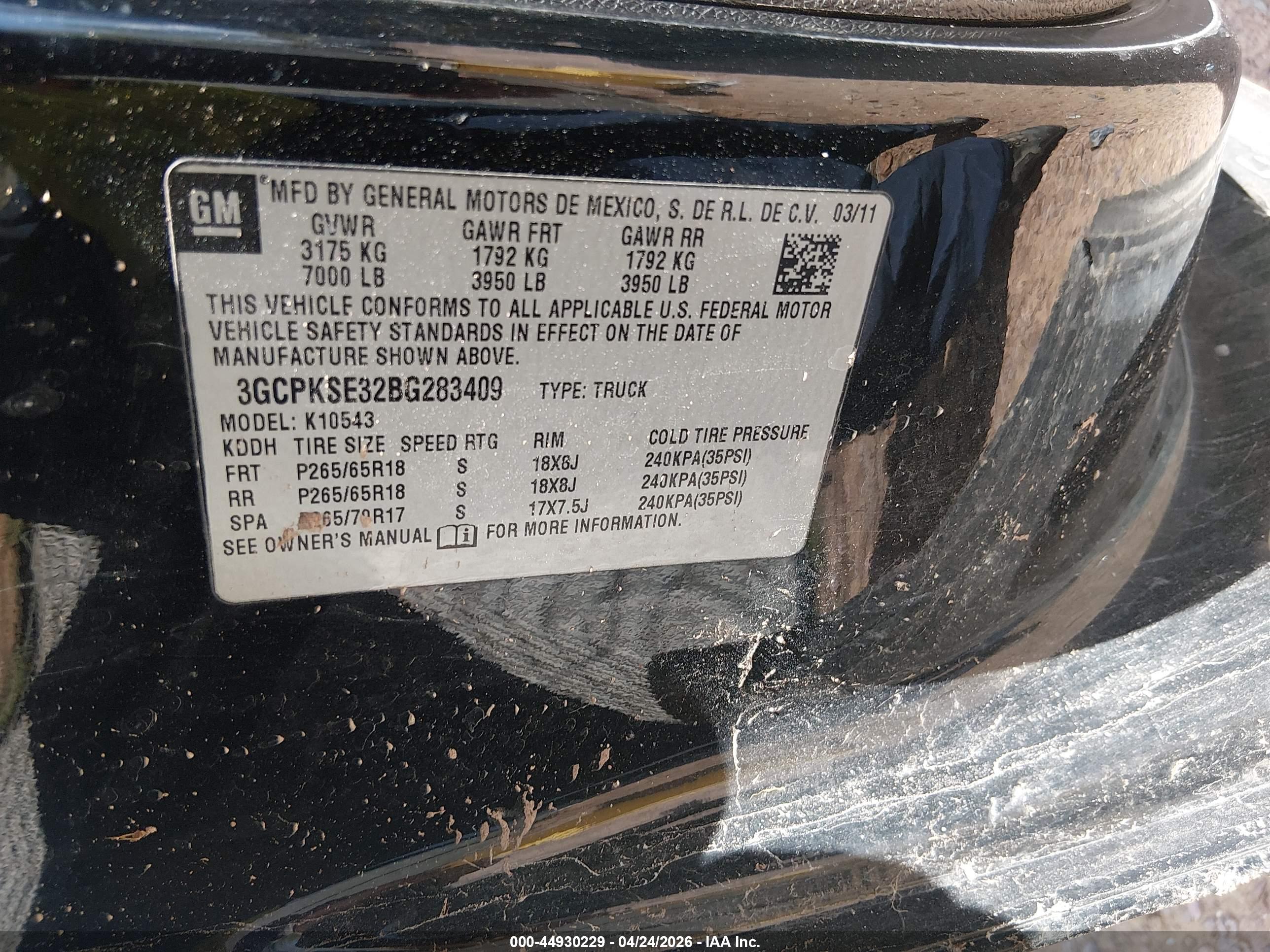 CHEVROLET SILVERADO image 9