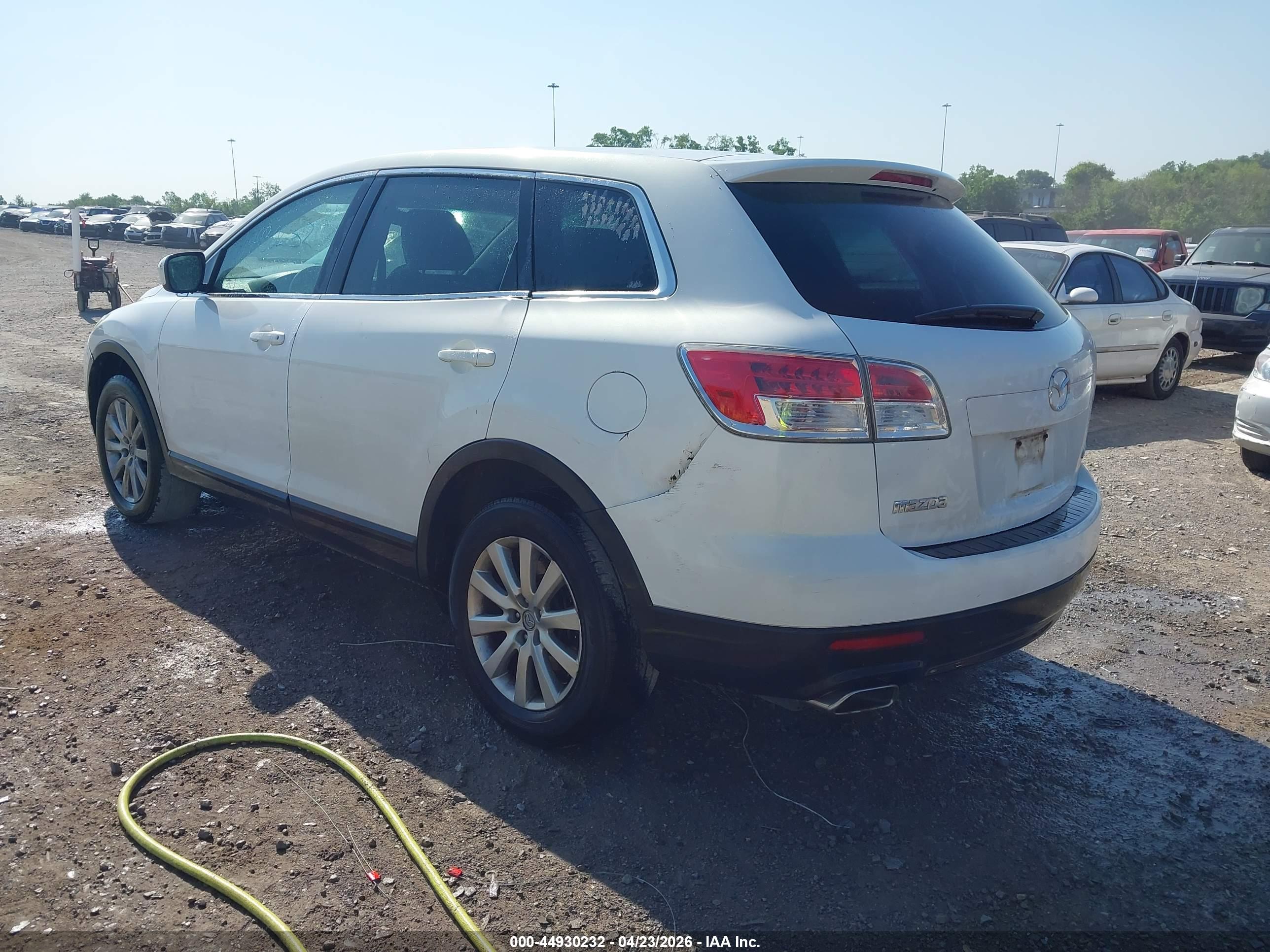 MAZDA CX-9 image 3