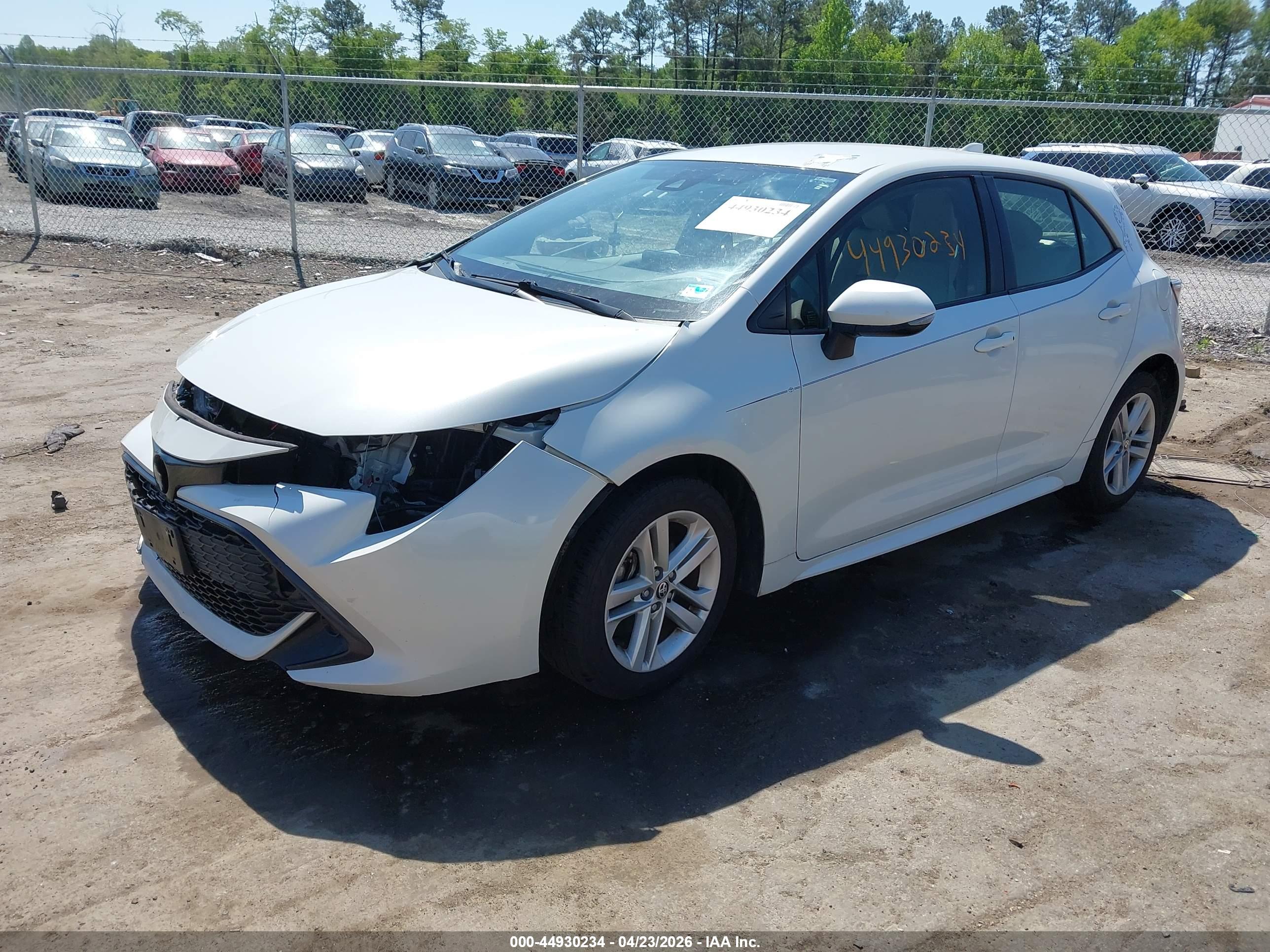 TOYOTA COROLLA image 2