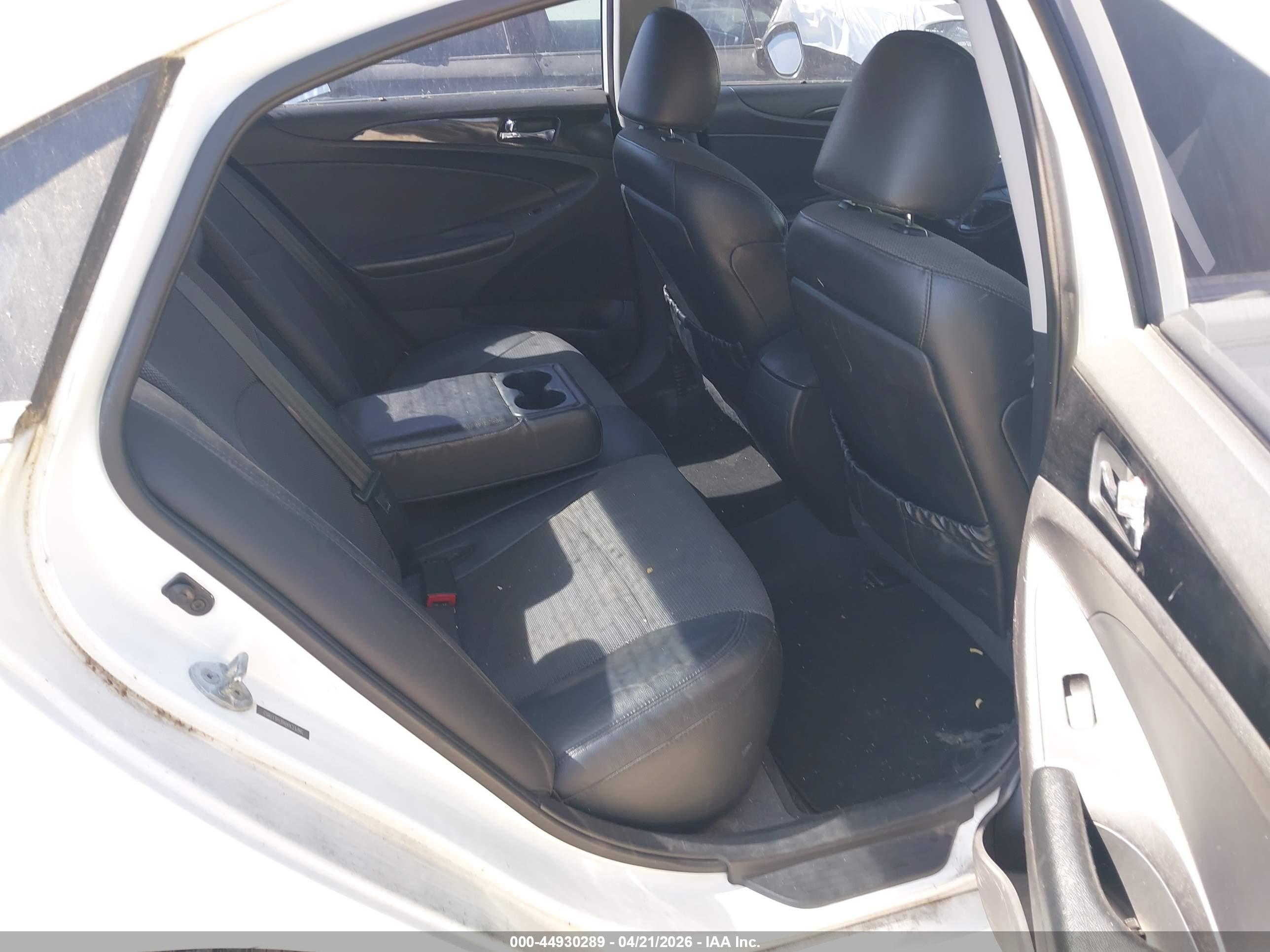 HYUNDAI SONATA image 8